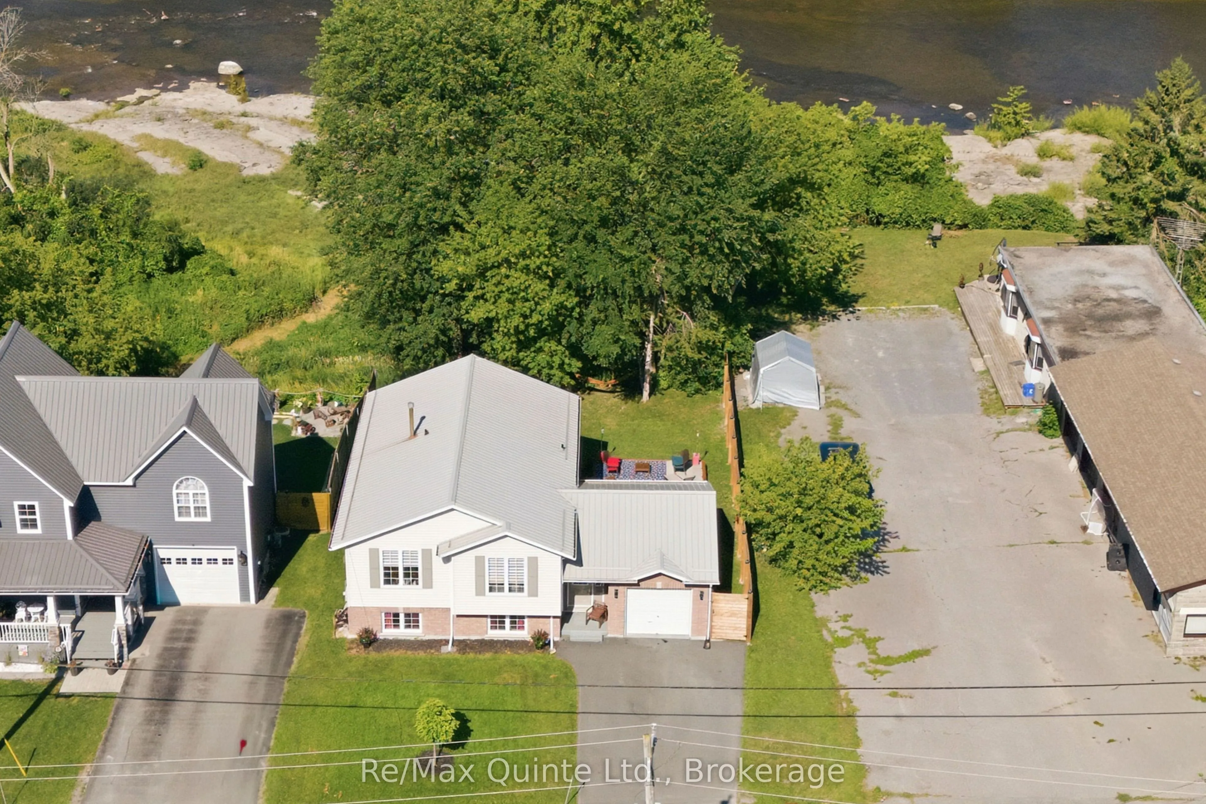 111 Cannifton Road N