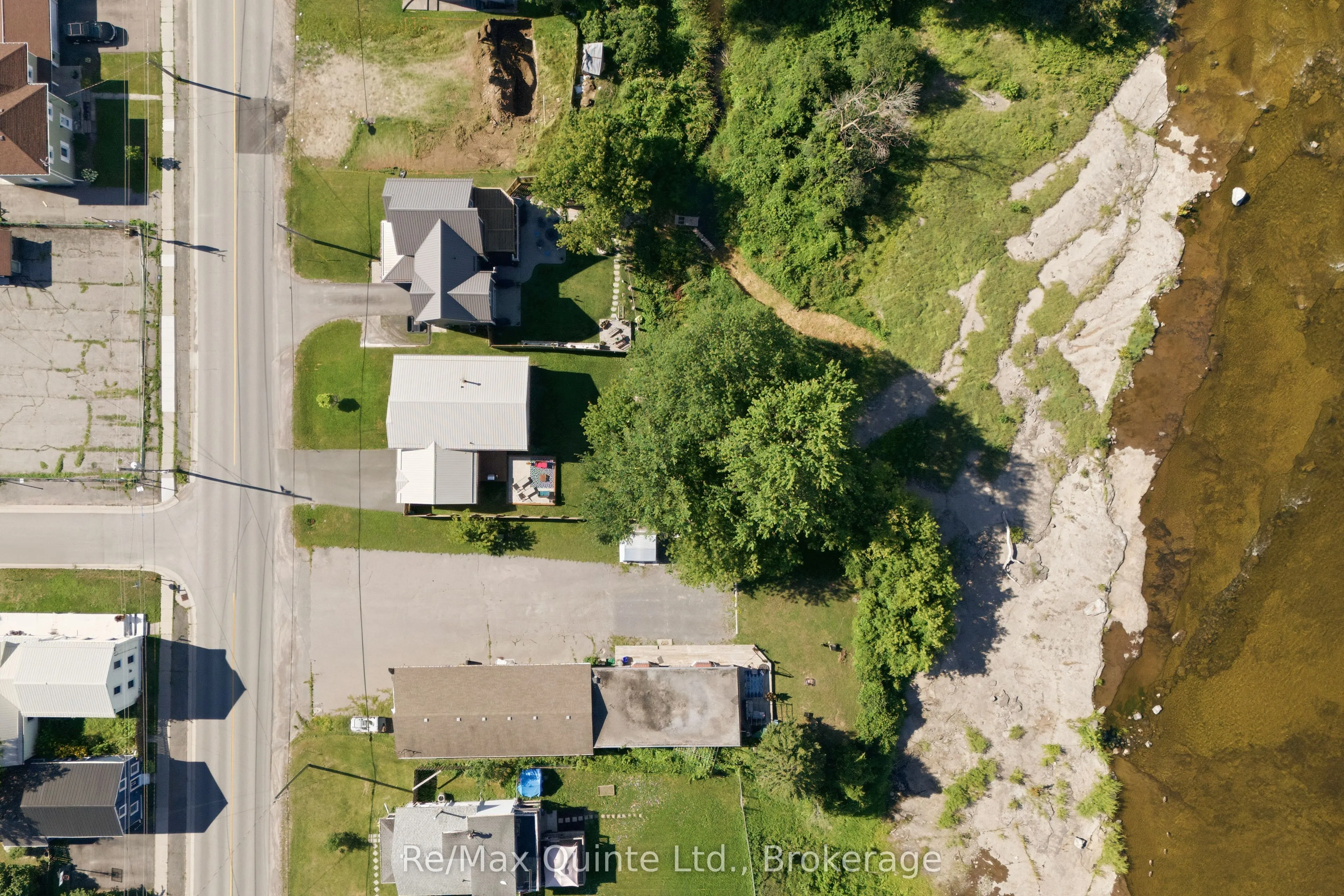 111 Cannifton Road N