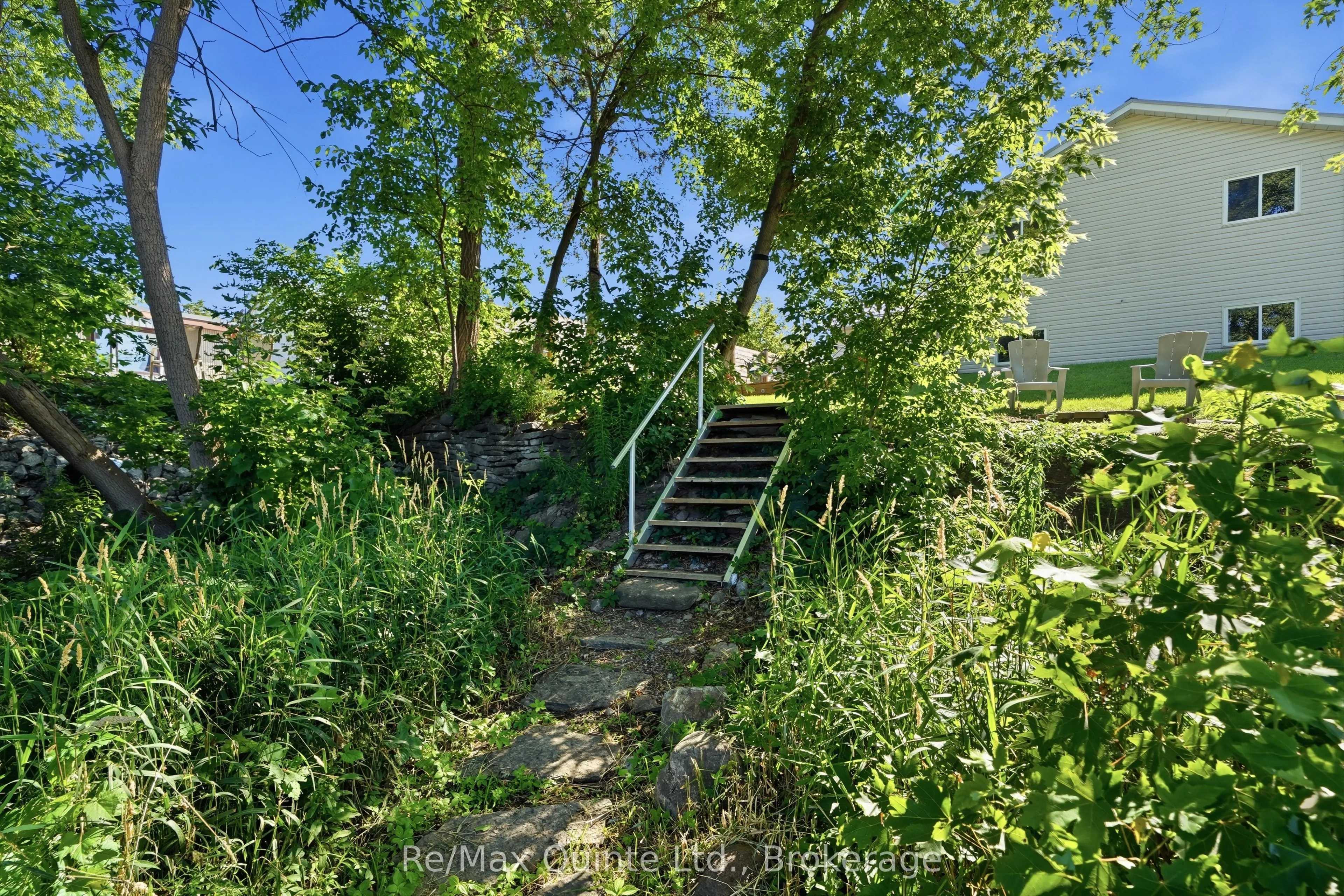 111 Cannifton Road N