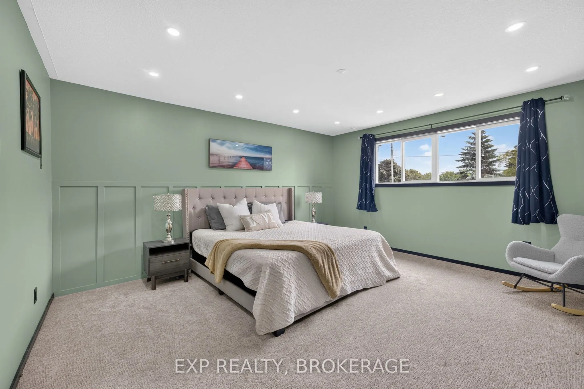 44 Lennox Street