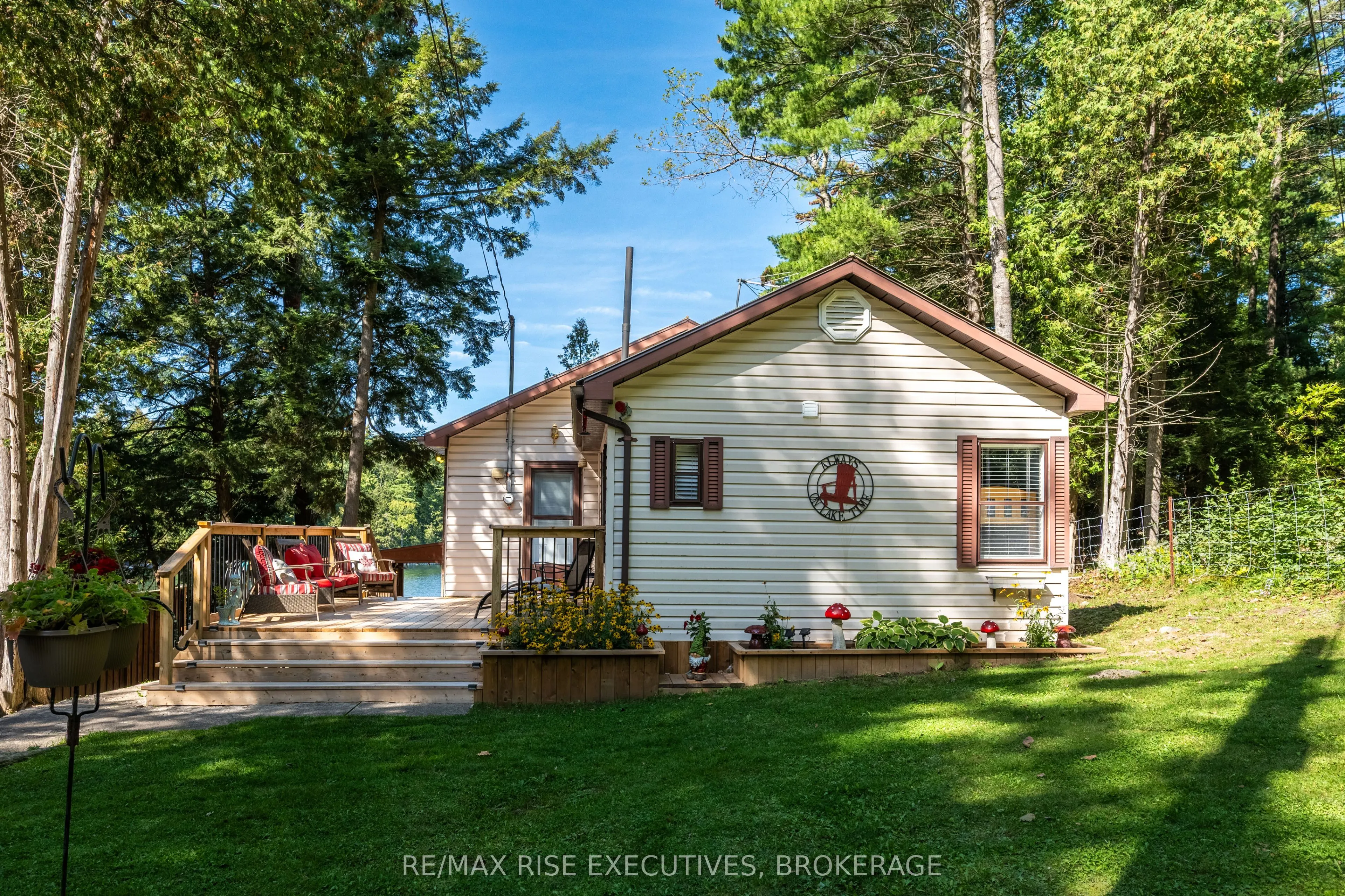 1123 Willys Lane