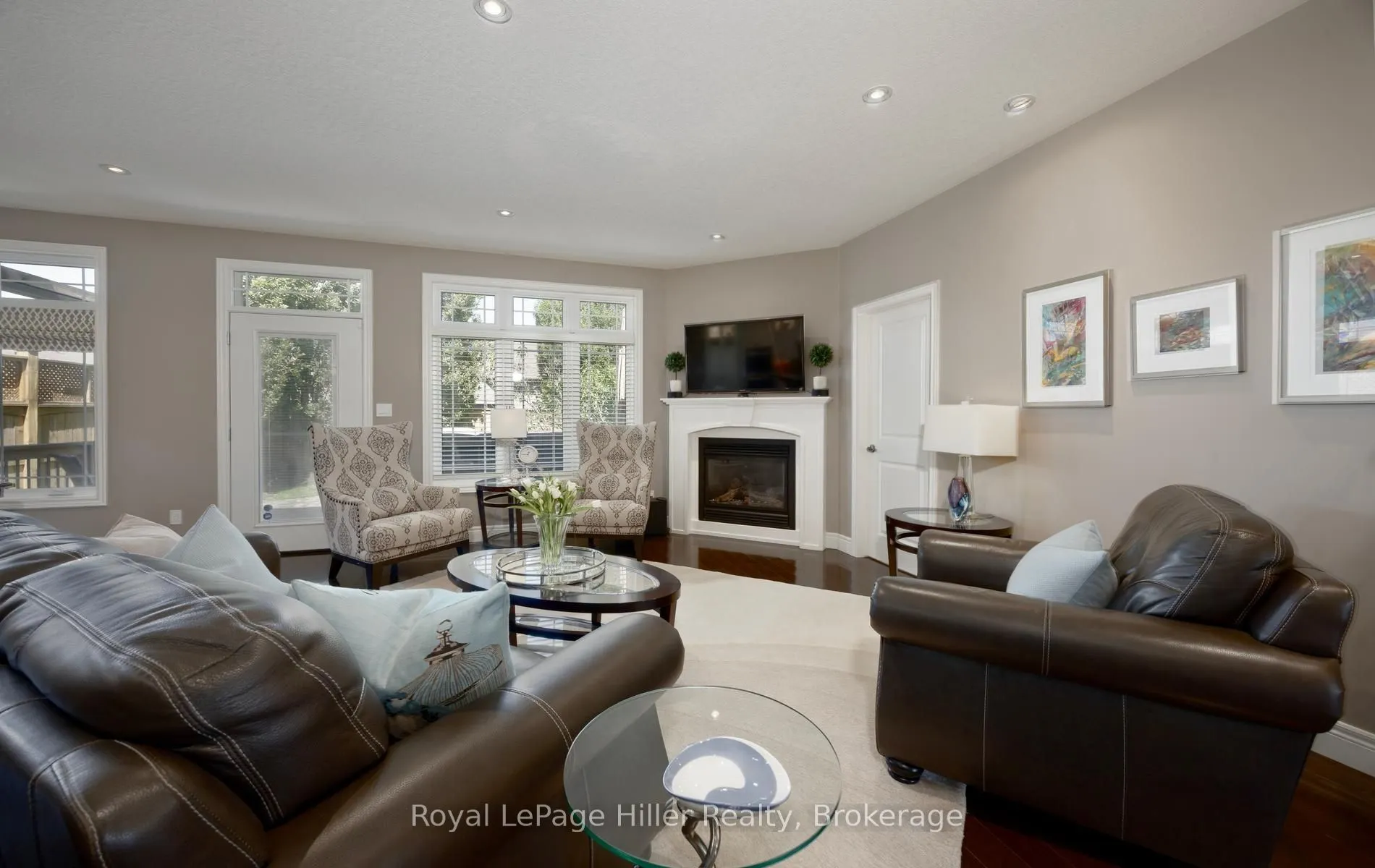 2 Findlay Place