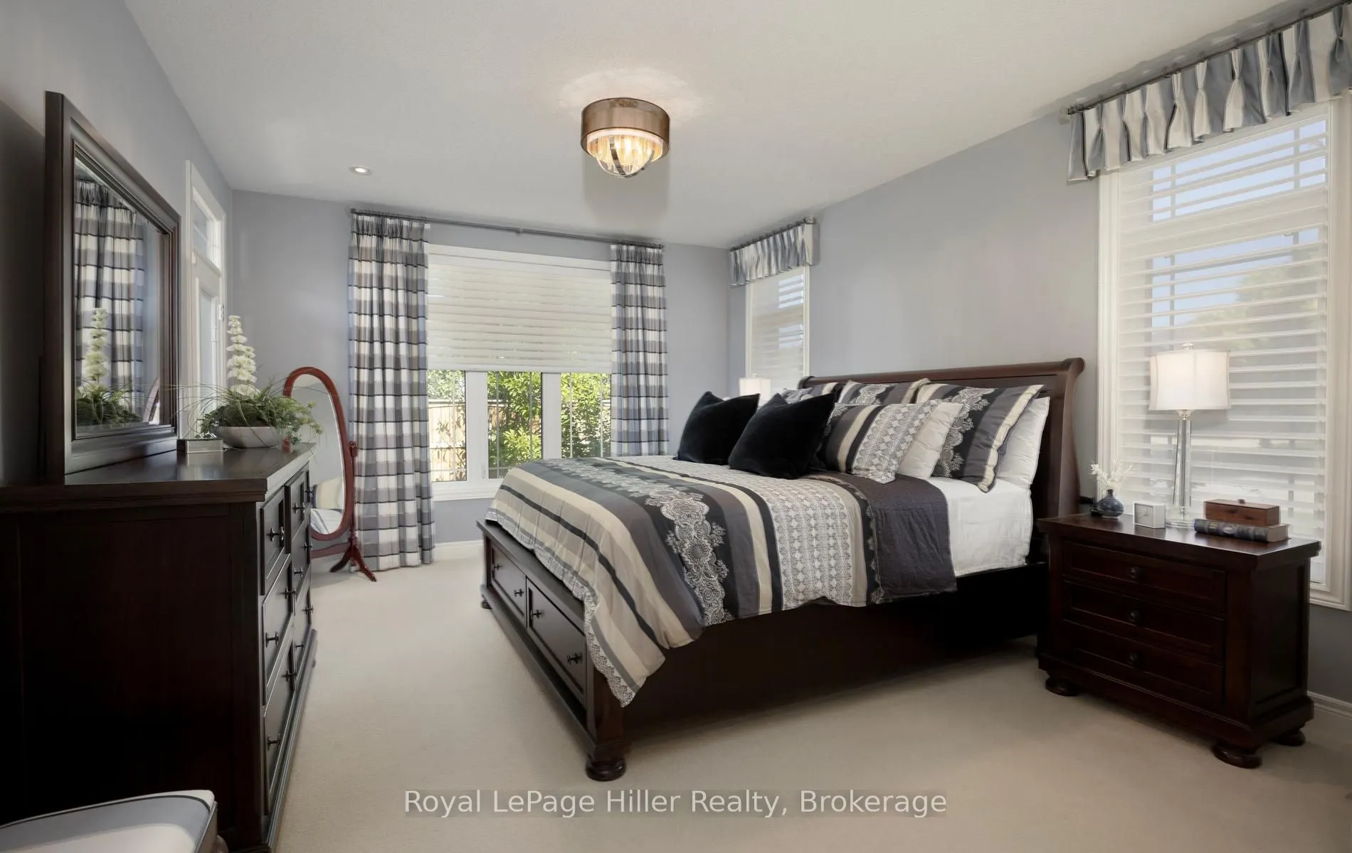 2 Findlay Place