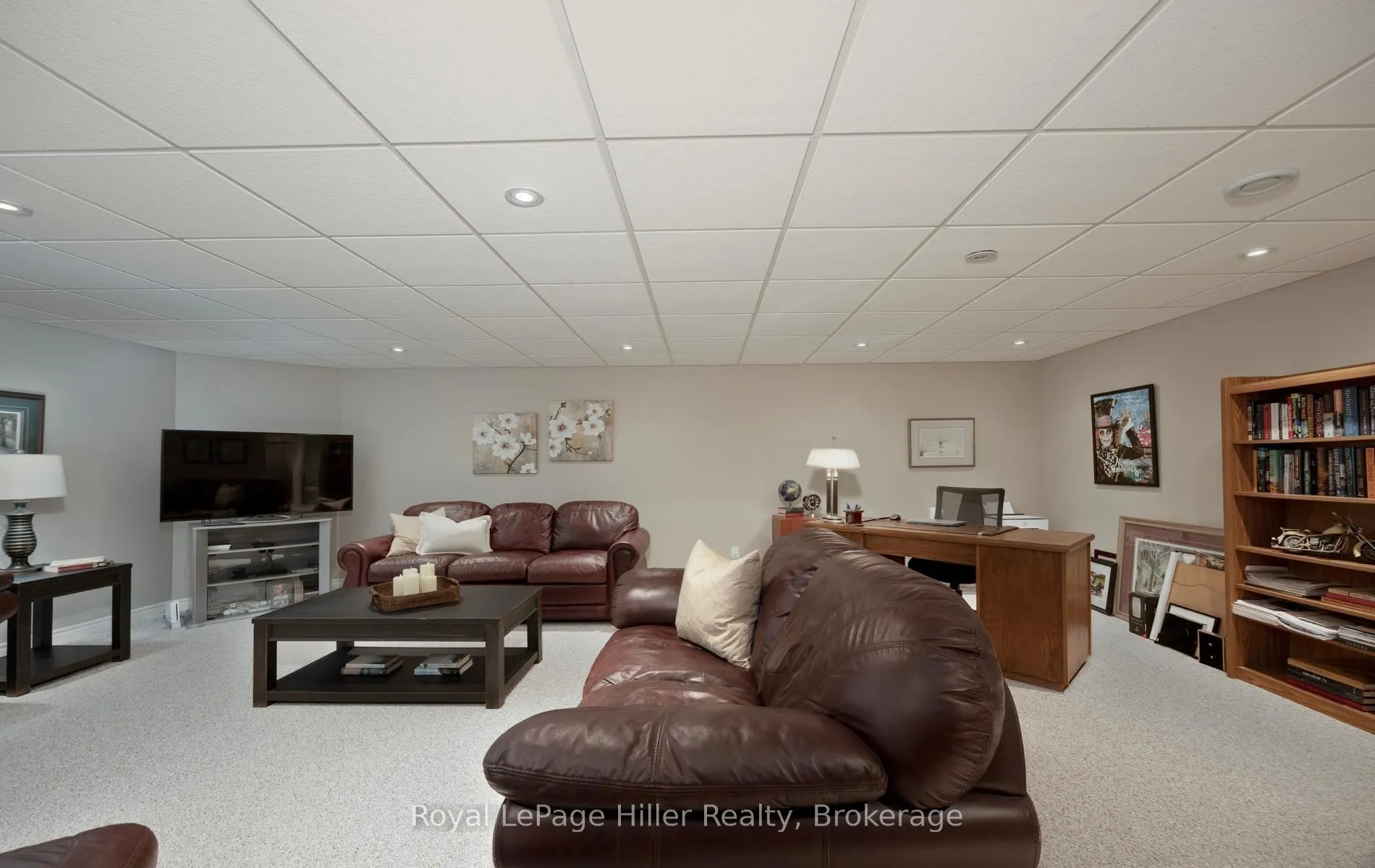 2 Findlay Place