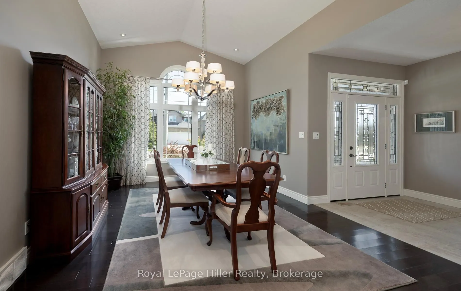 2 Findlay Place