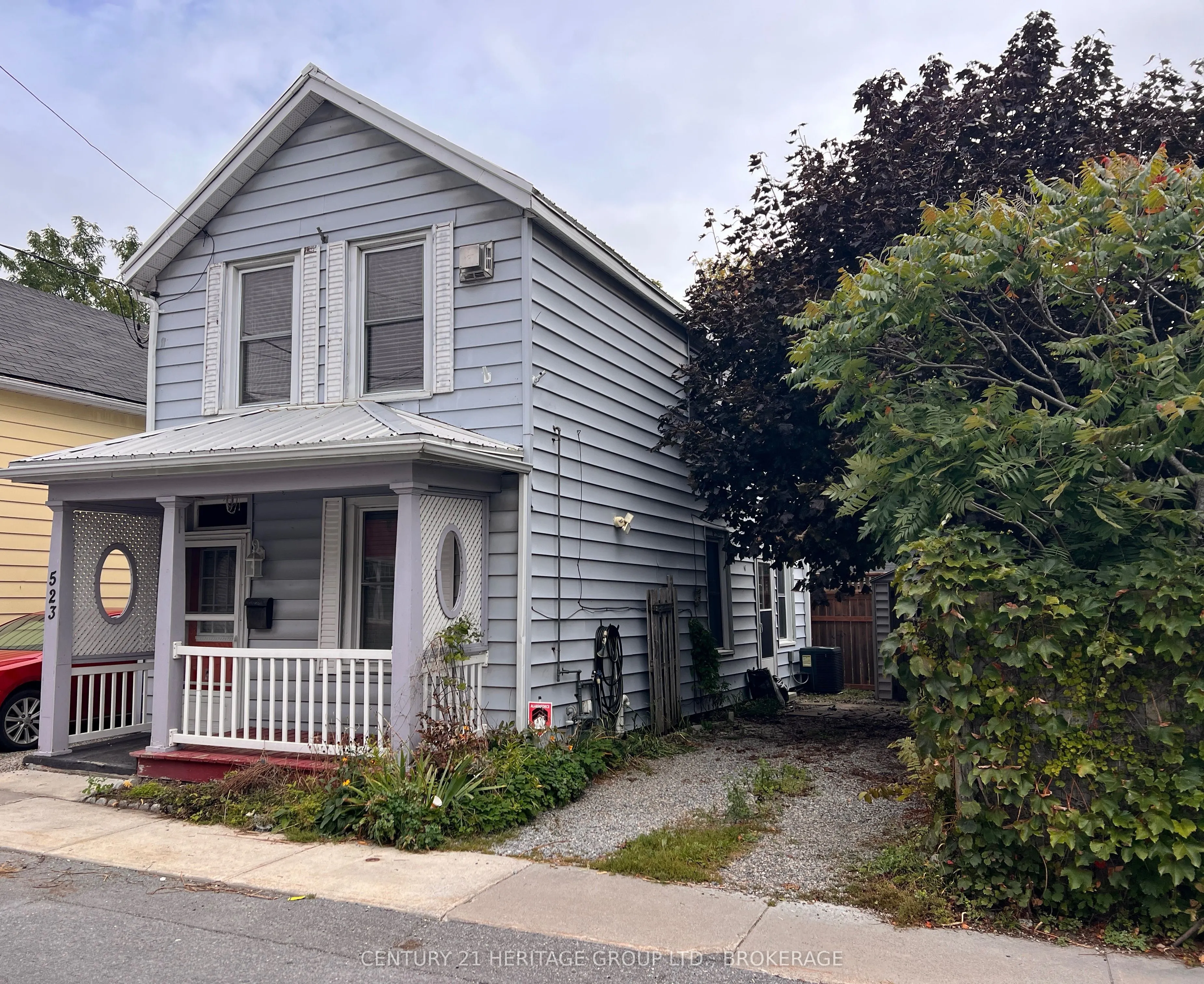 523 Bagot Street