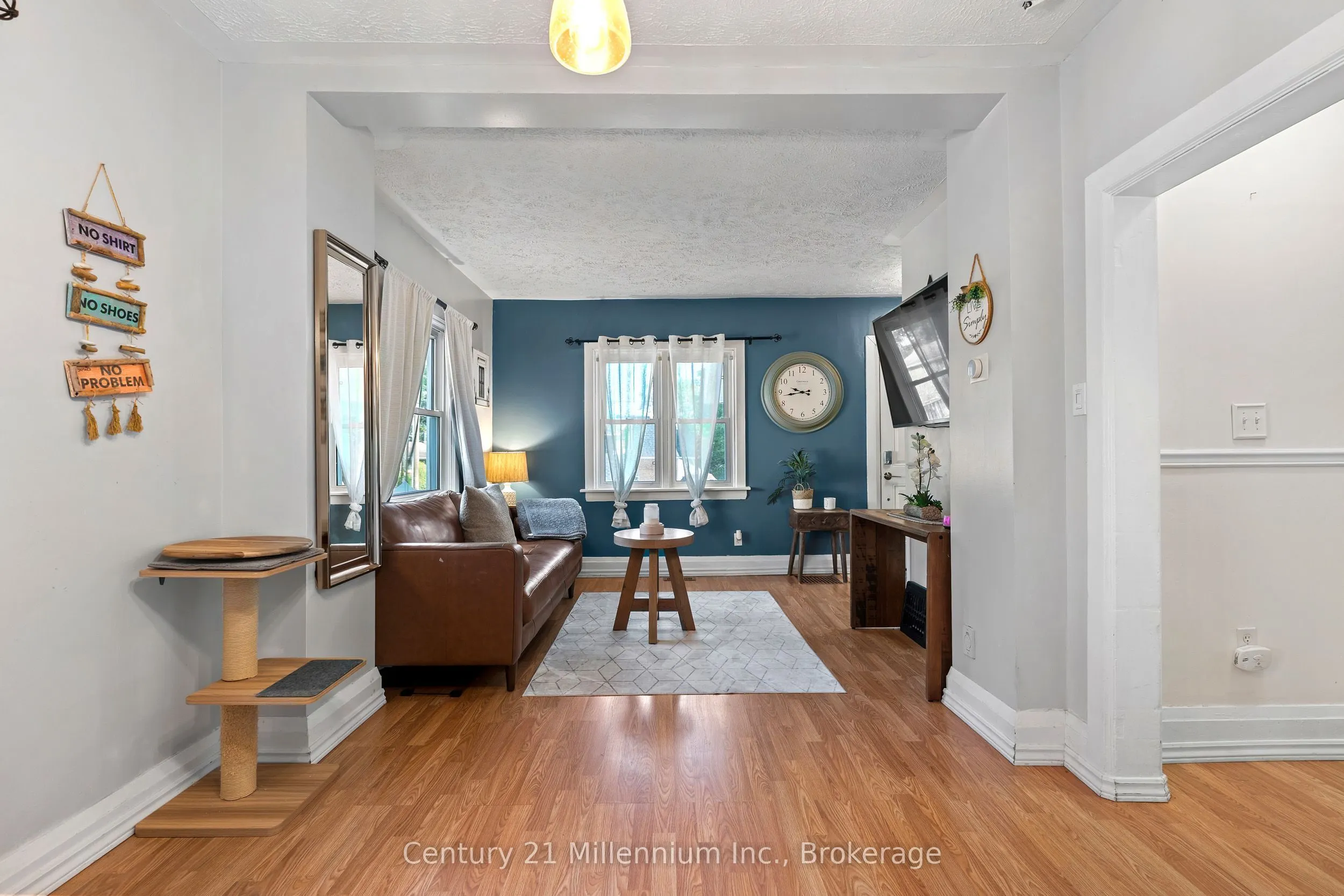 1712 5th Avenue W
