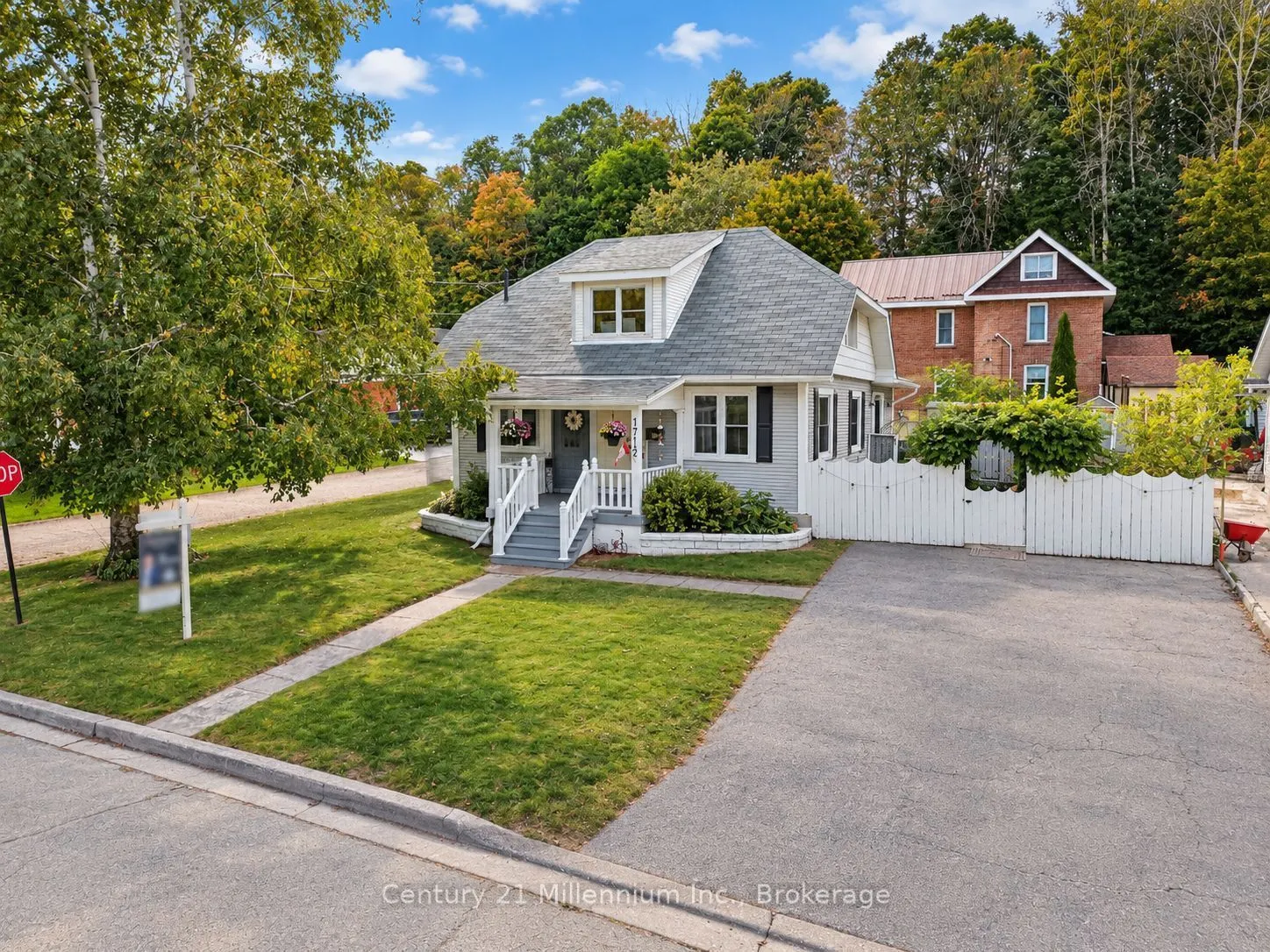 1712 5th Avenue W