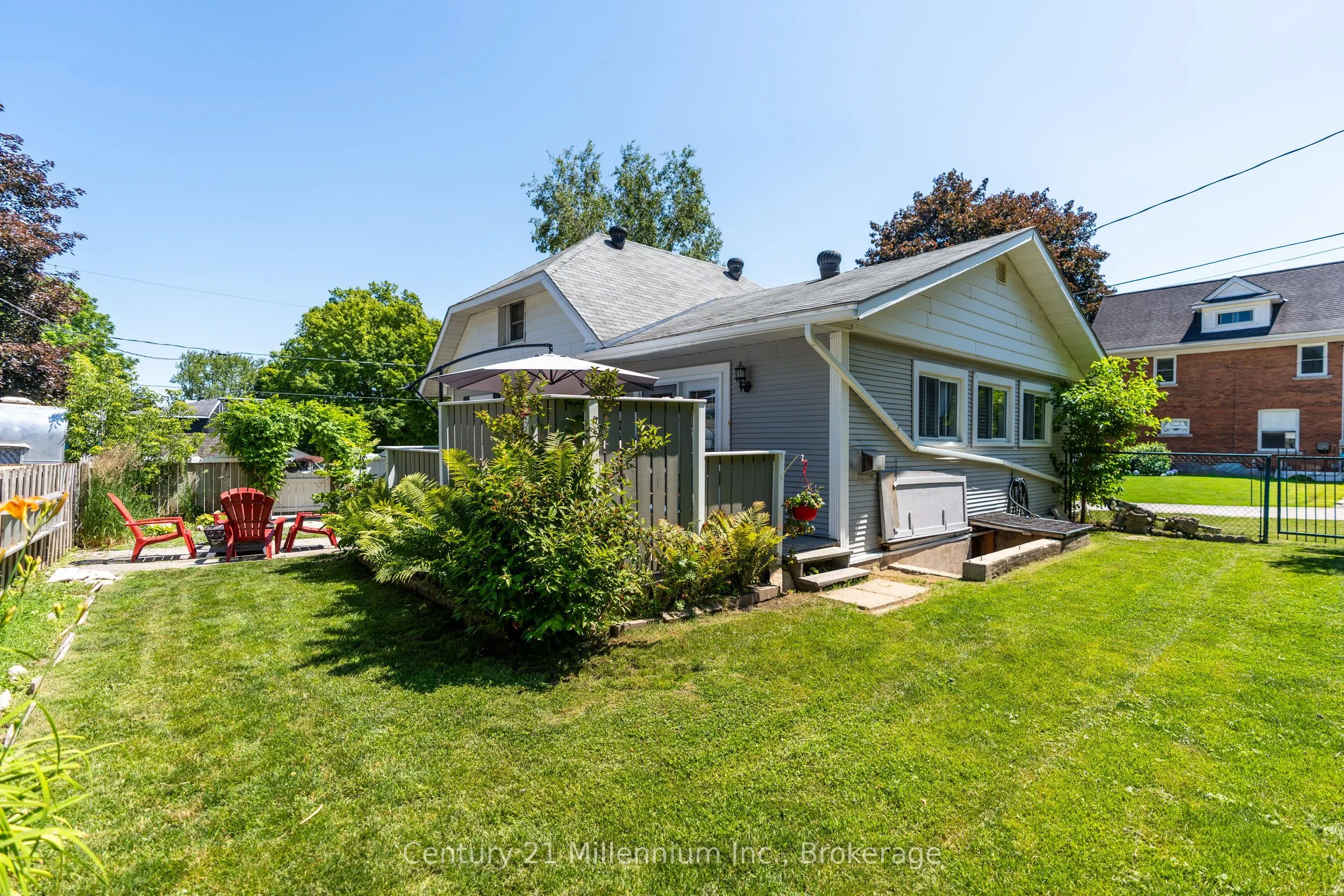 1712 5th Avenue W