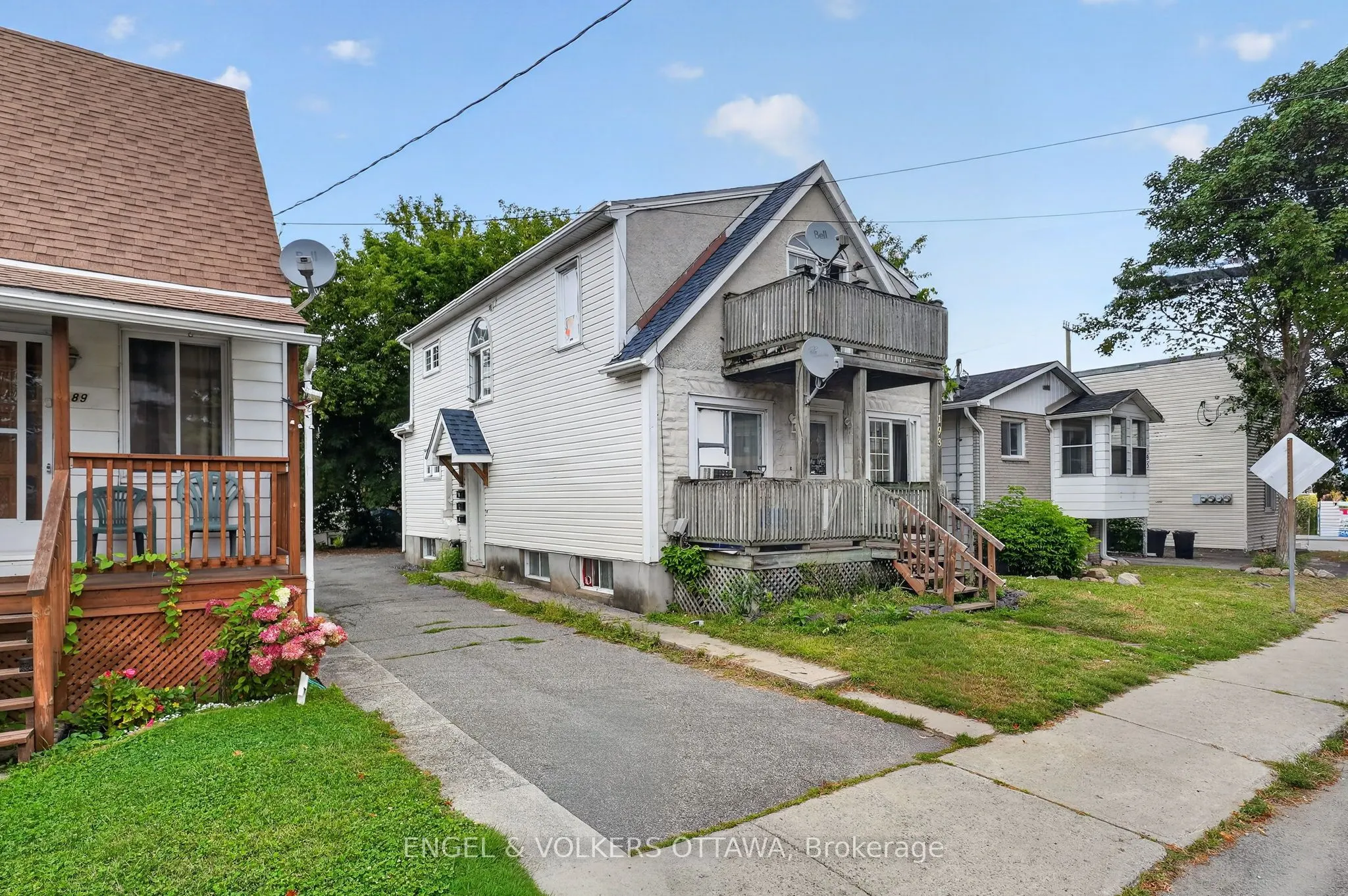 193 DESCHAMPS Avenue