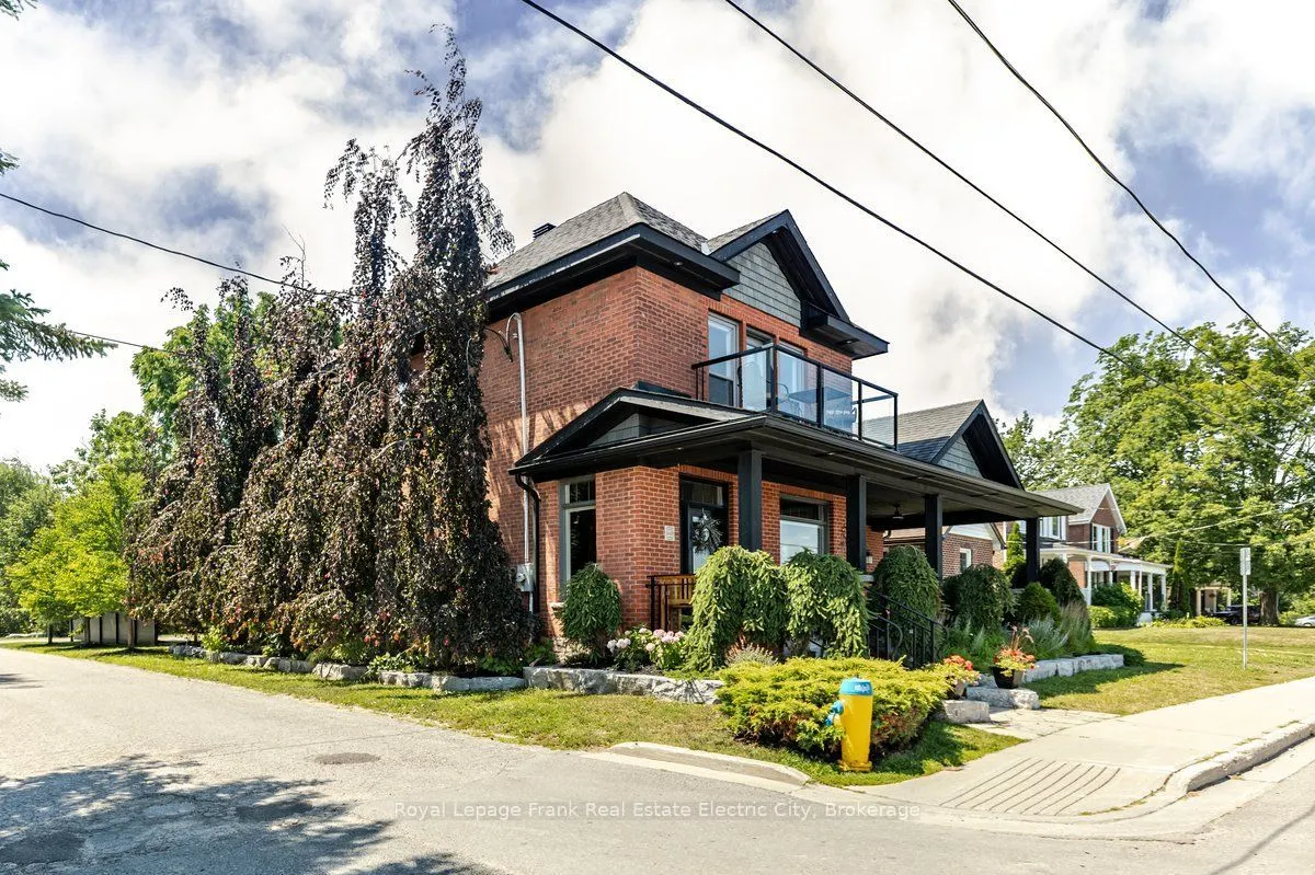 97 Crescent Street