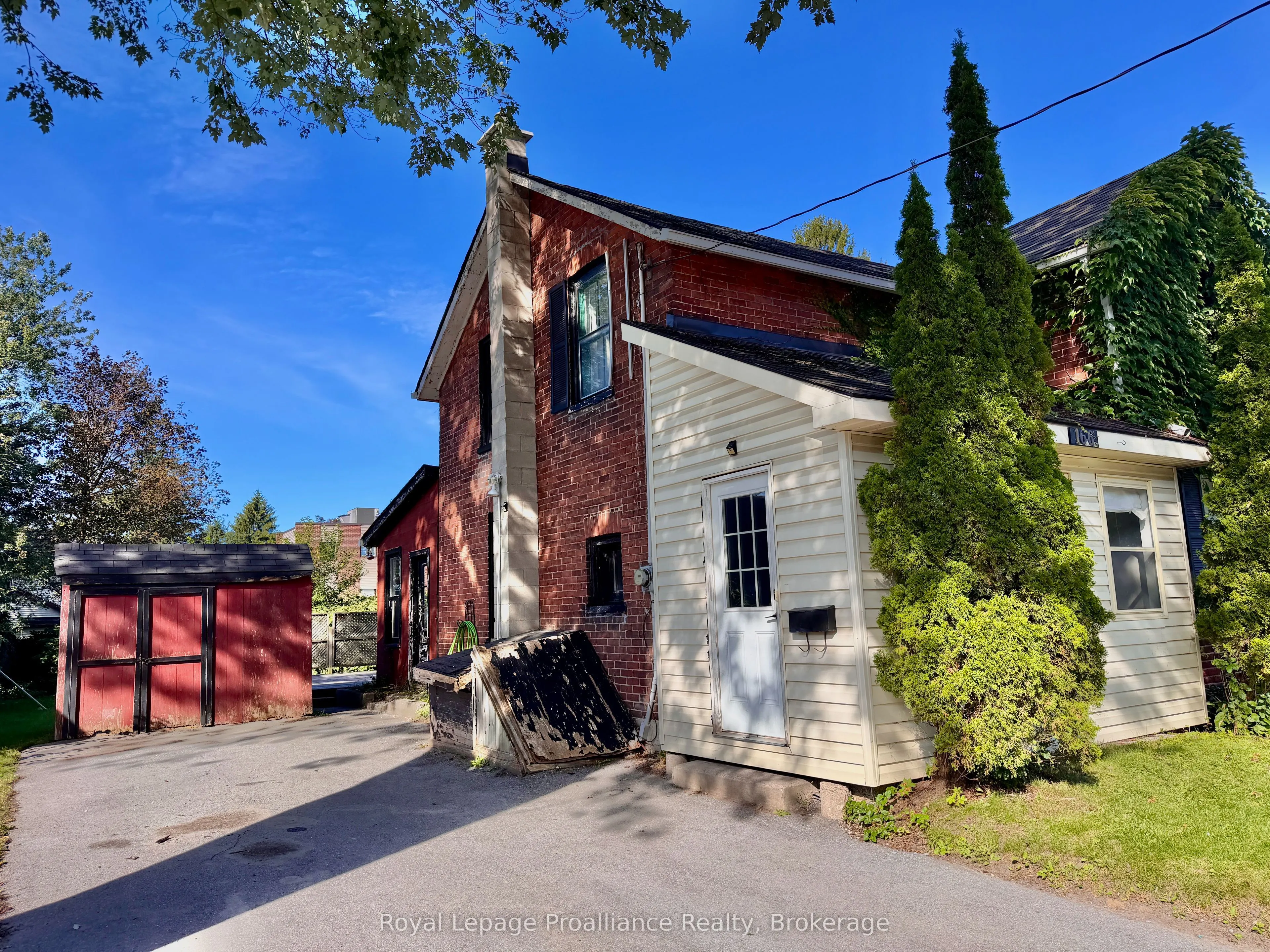 166 Burnham Street