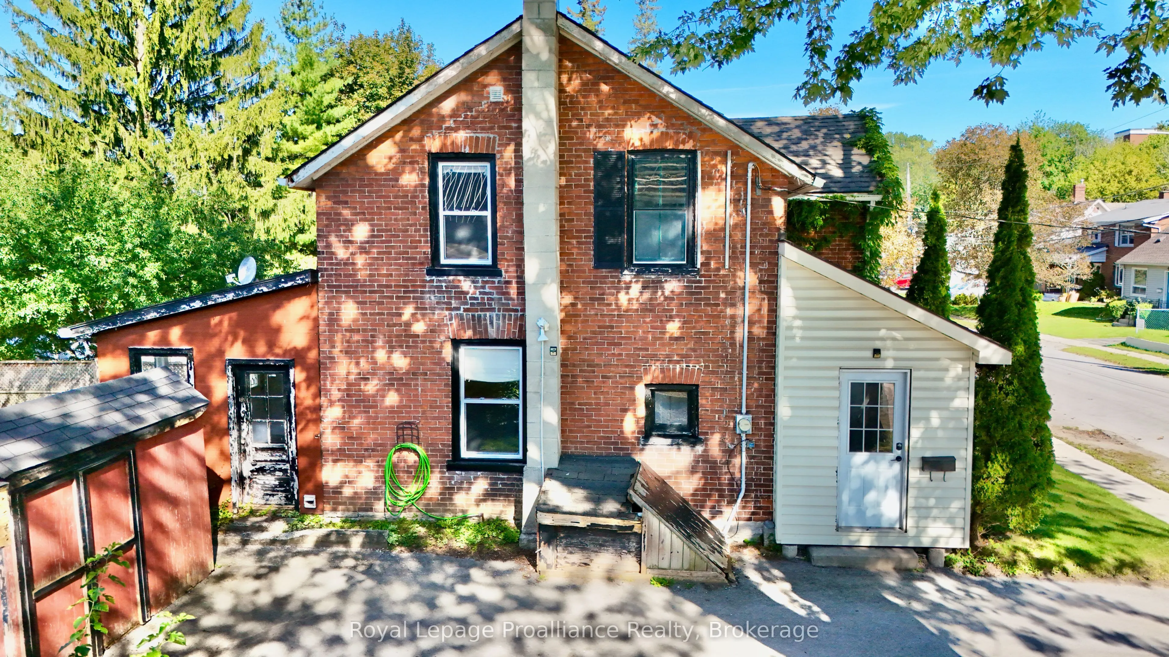 166 Burnham Street