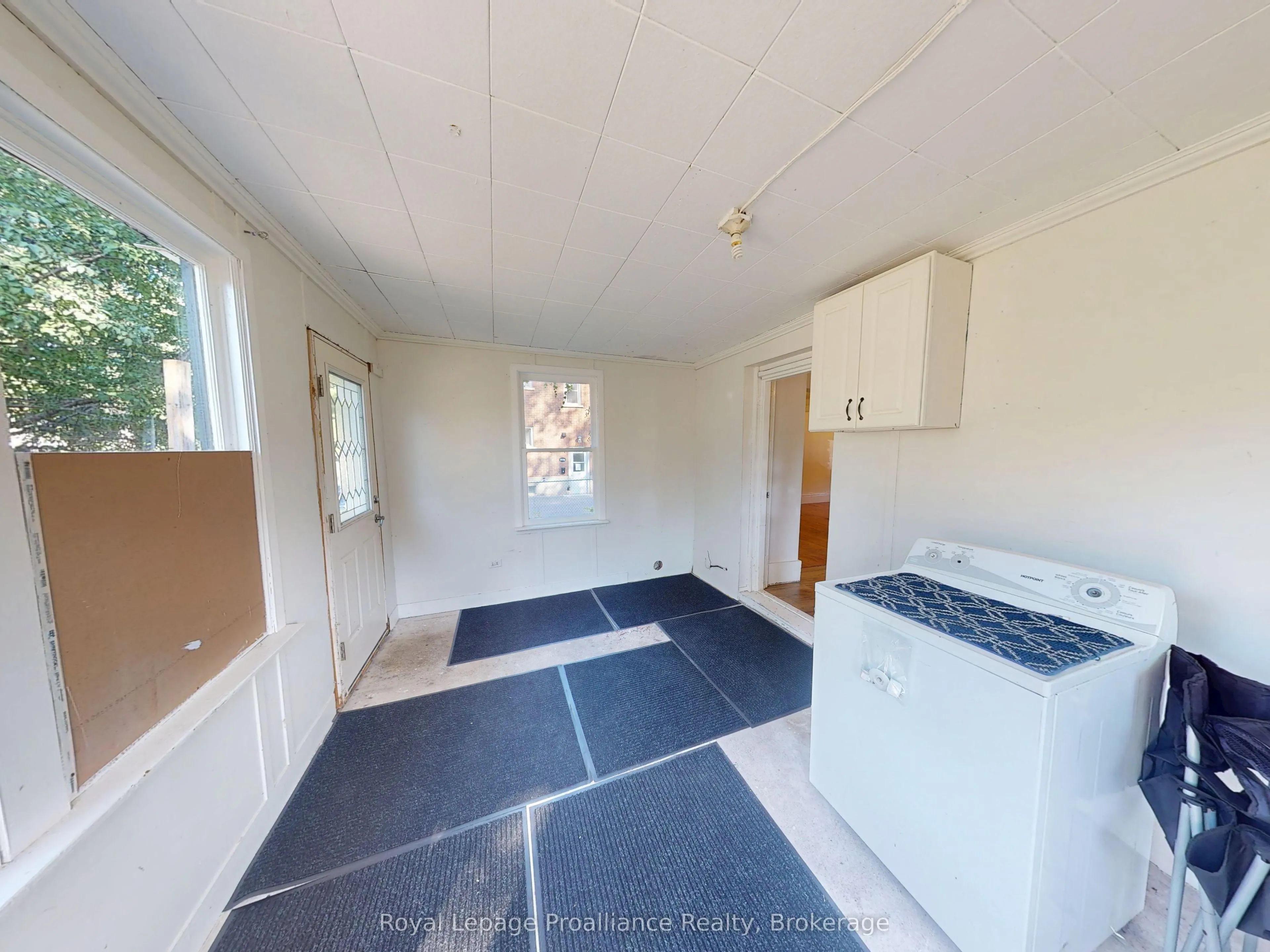 166 Burnham Street