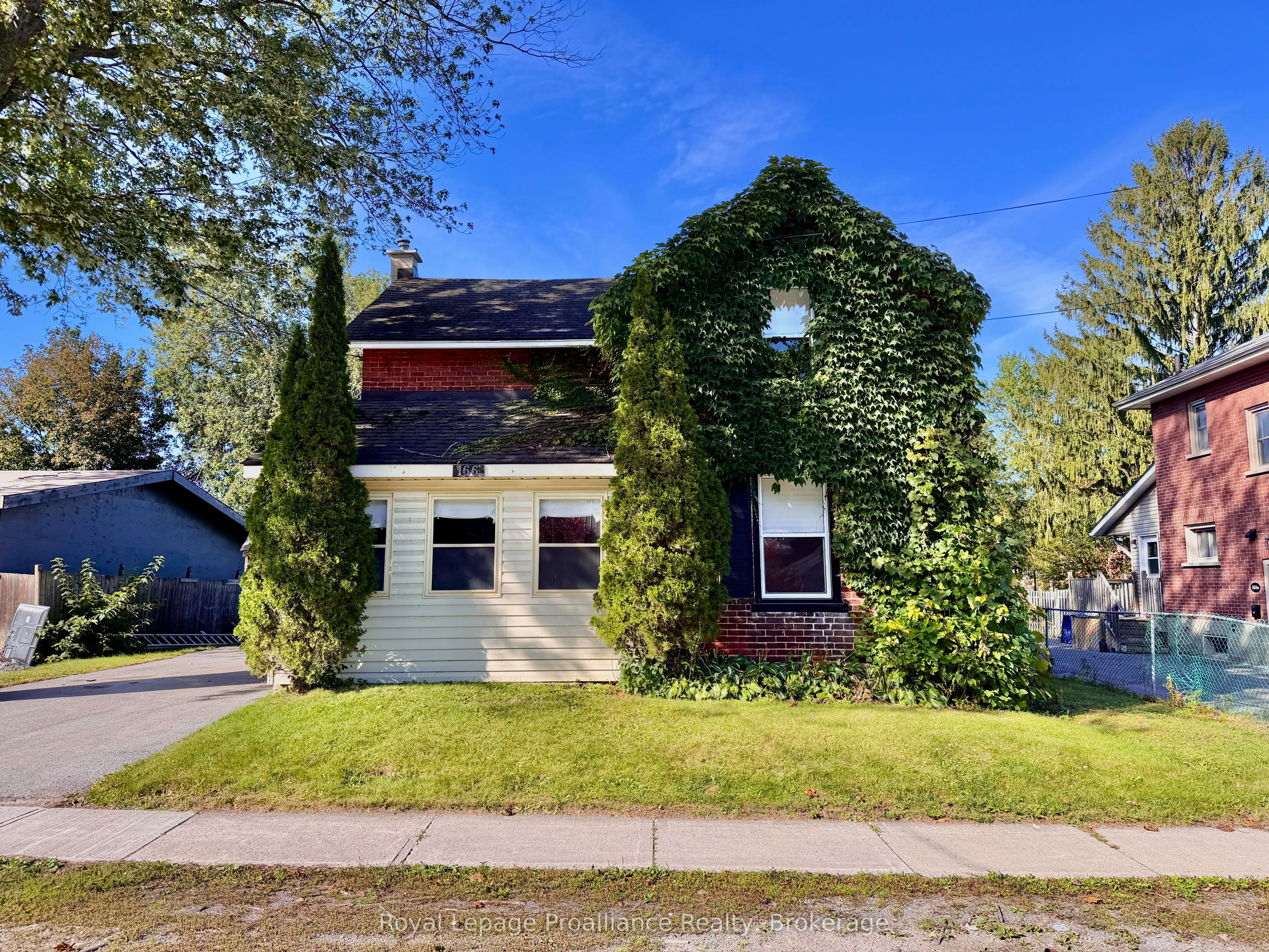 166 Burnham Street