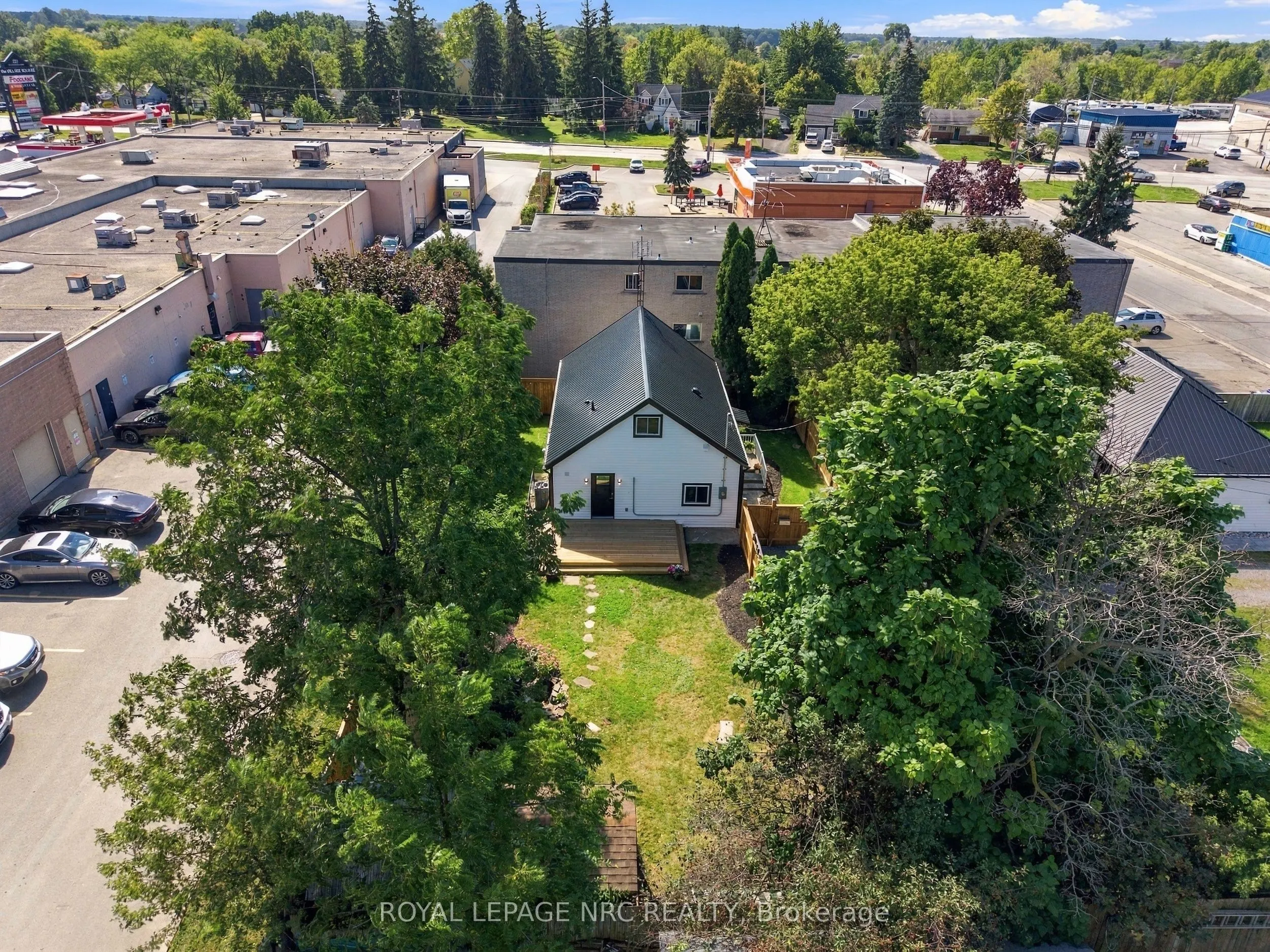 116 Dufferin Street
