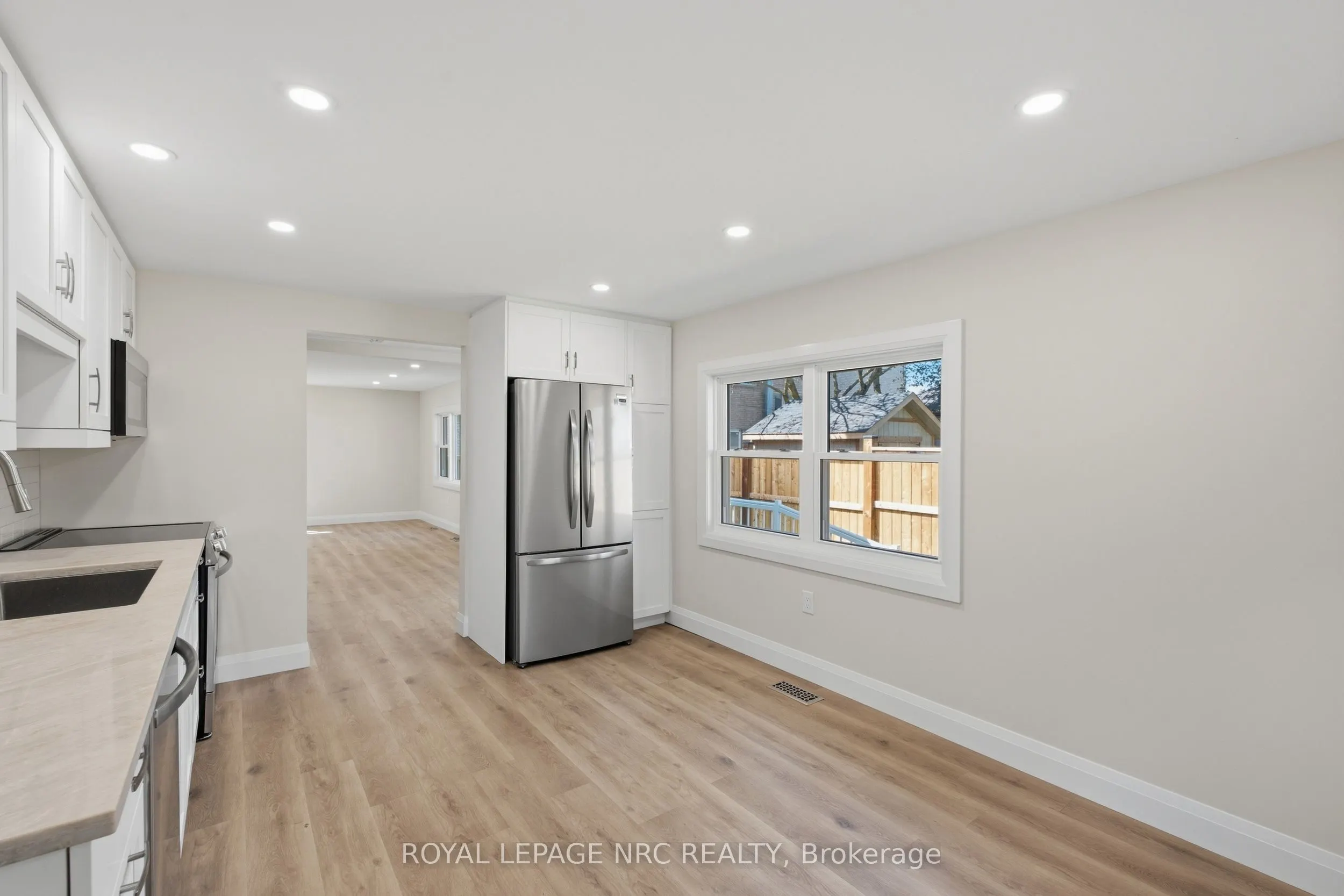 116 Dufferin Street