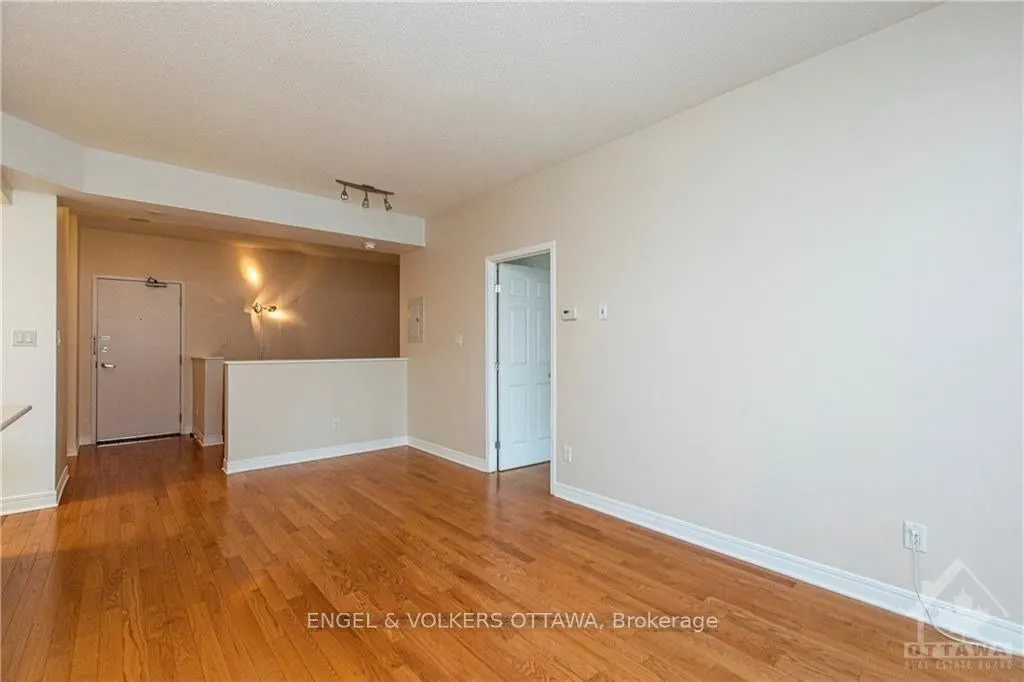 134 York Street #602