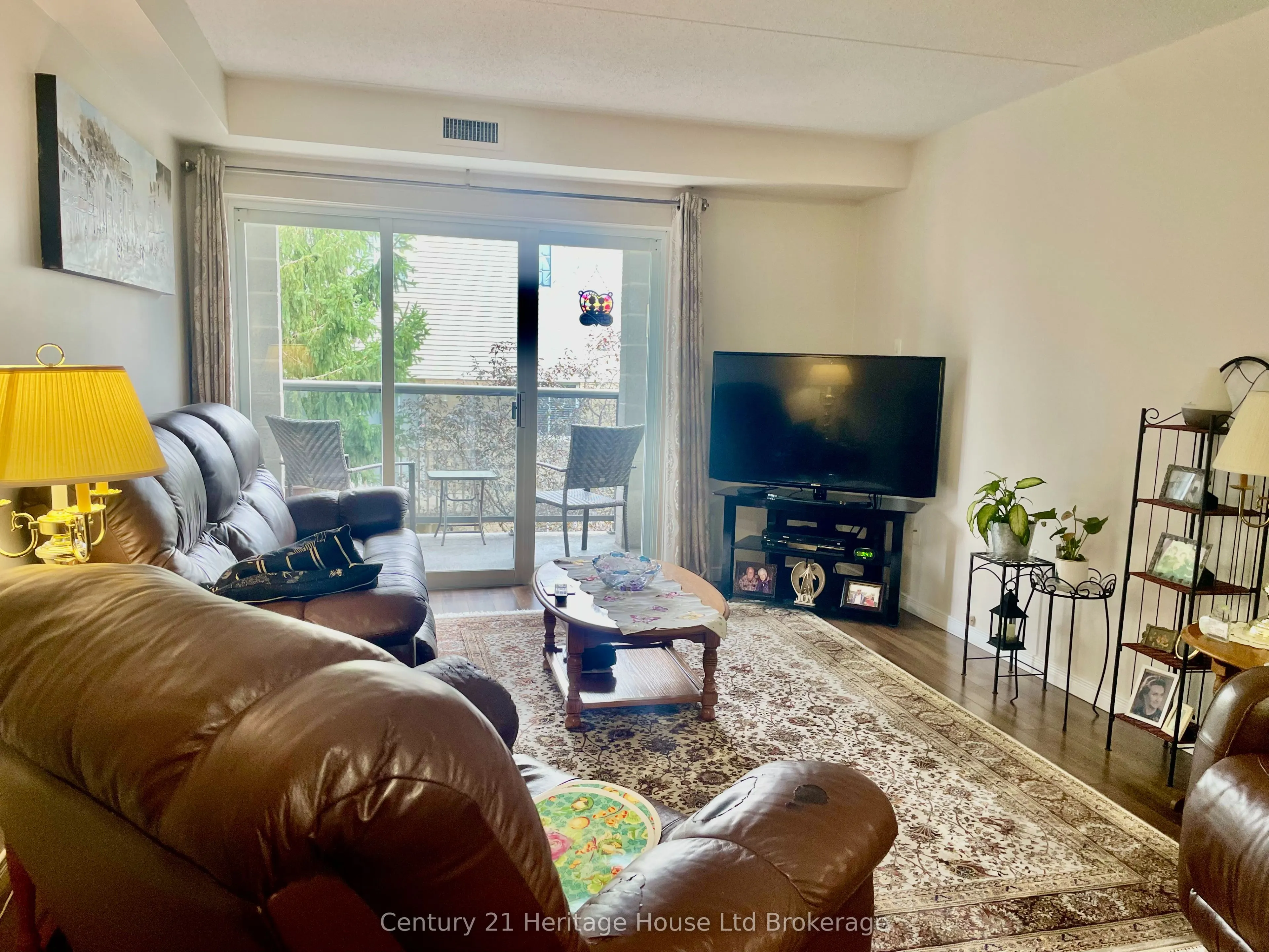 163 Ferguson Avenue #202
