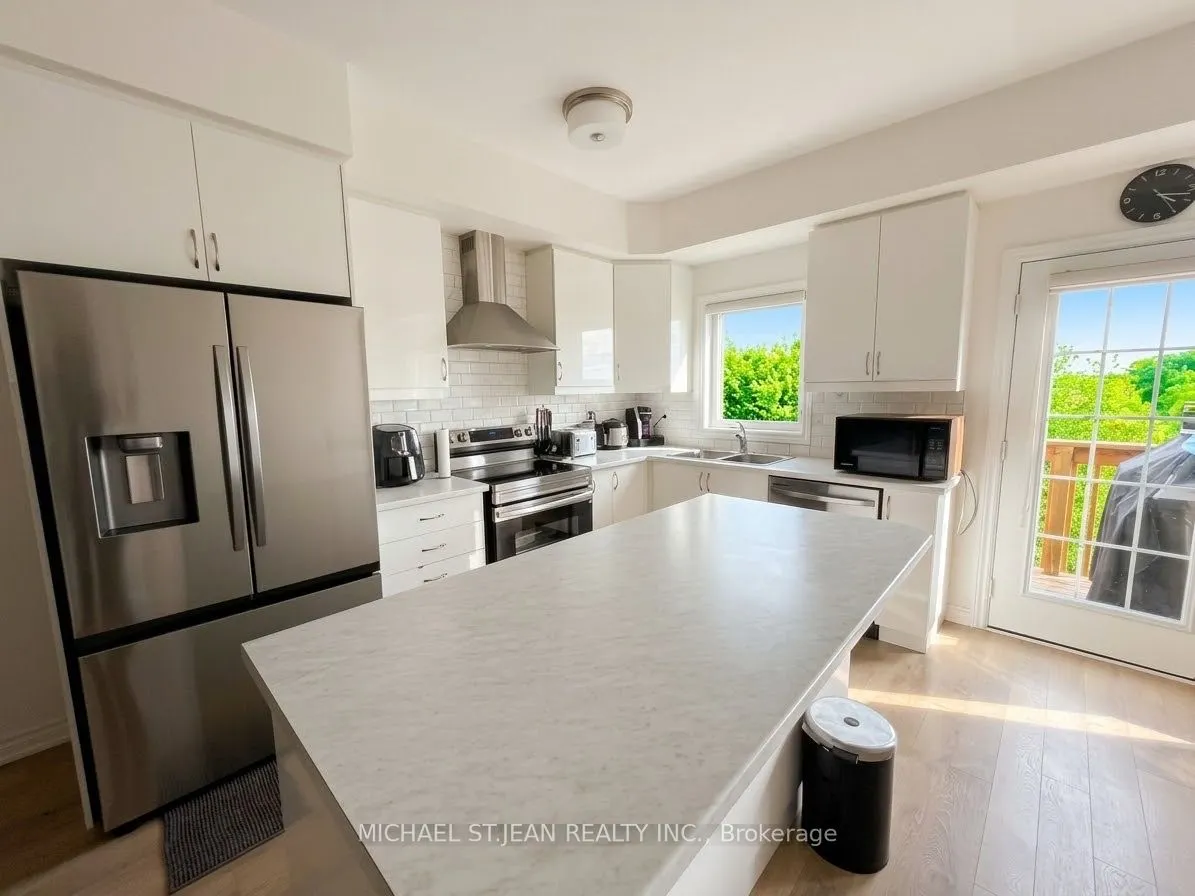 40-620 Colborne Street #84