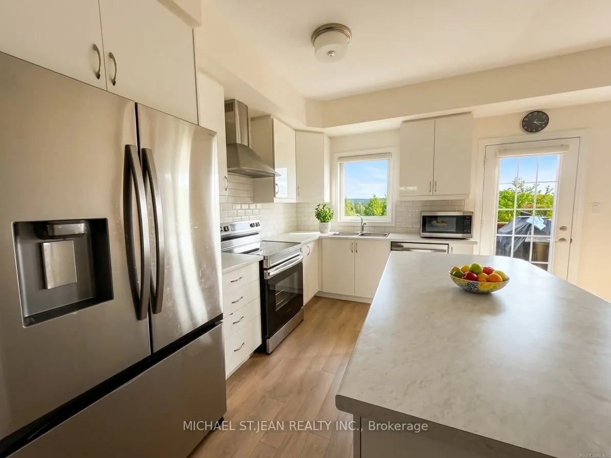 40-620 Colborne Street #84
