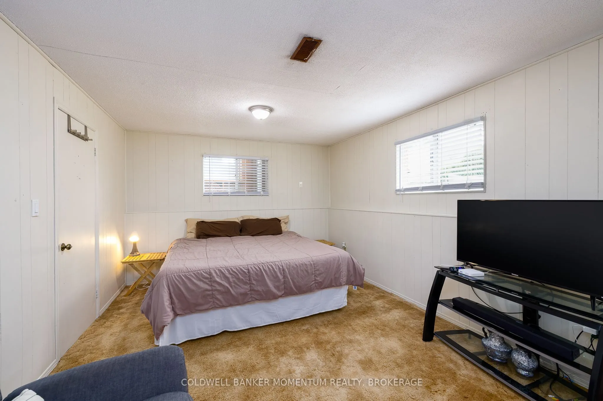 7439 Nasrullah Crescent