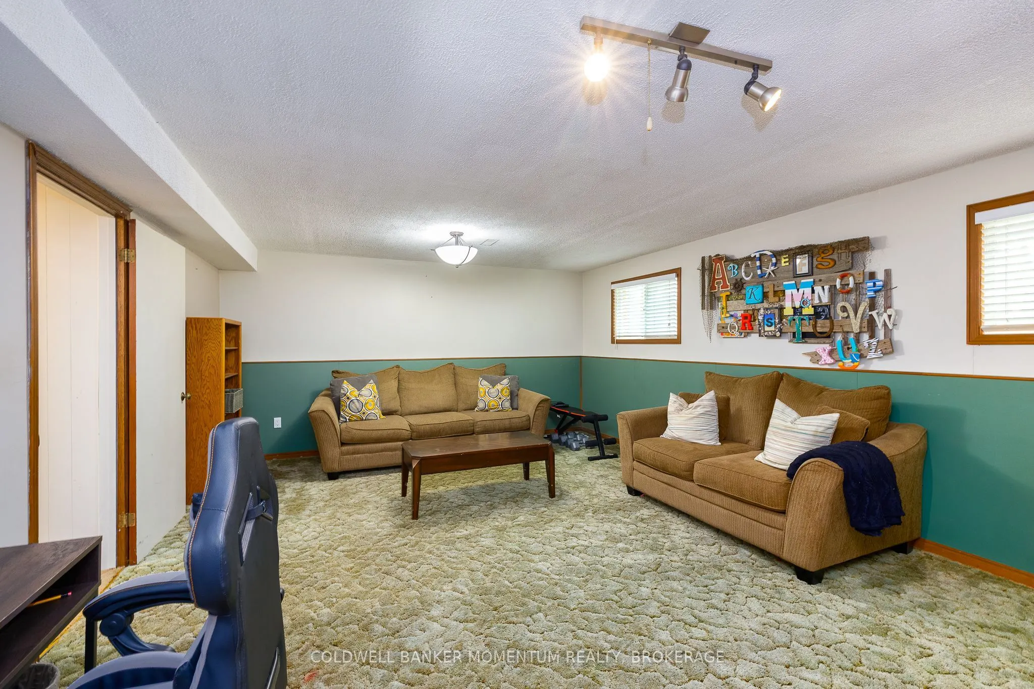 7439 Nasrullah Crescent