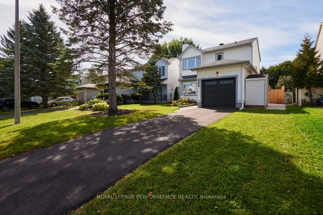 602 Brome Crescent