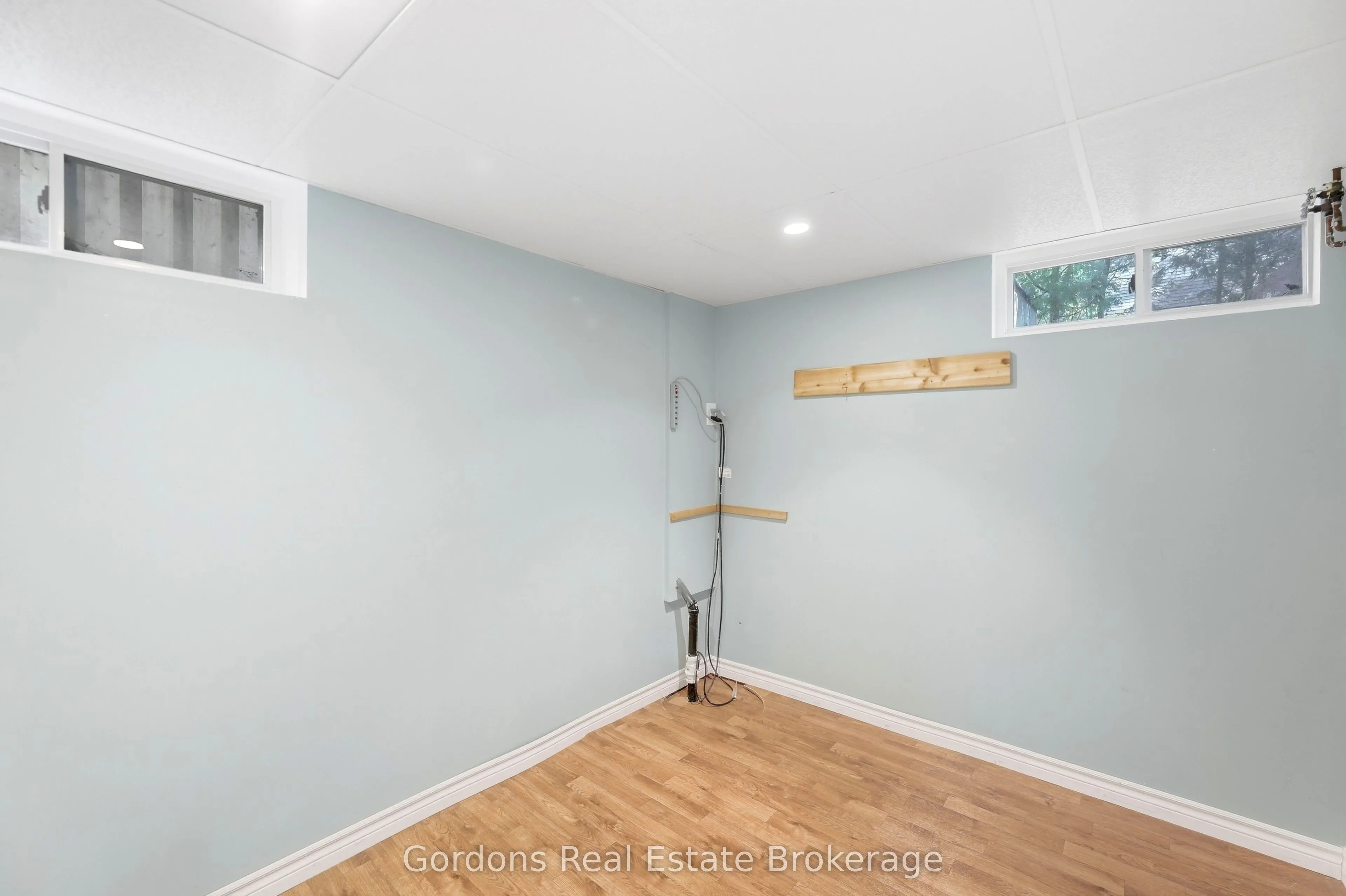 369 Hyde Park Road