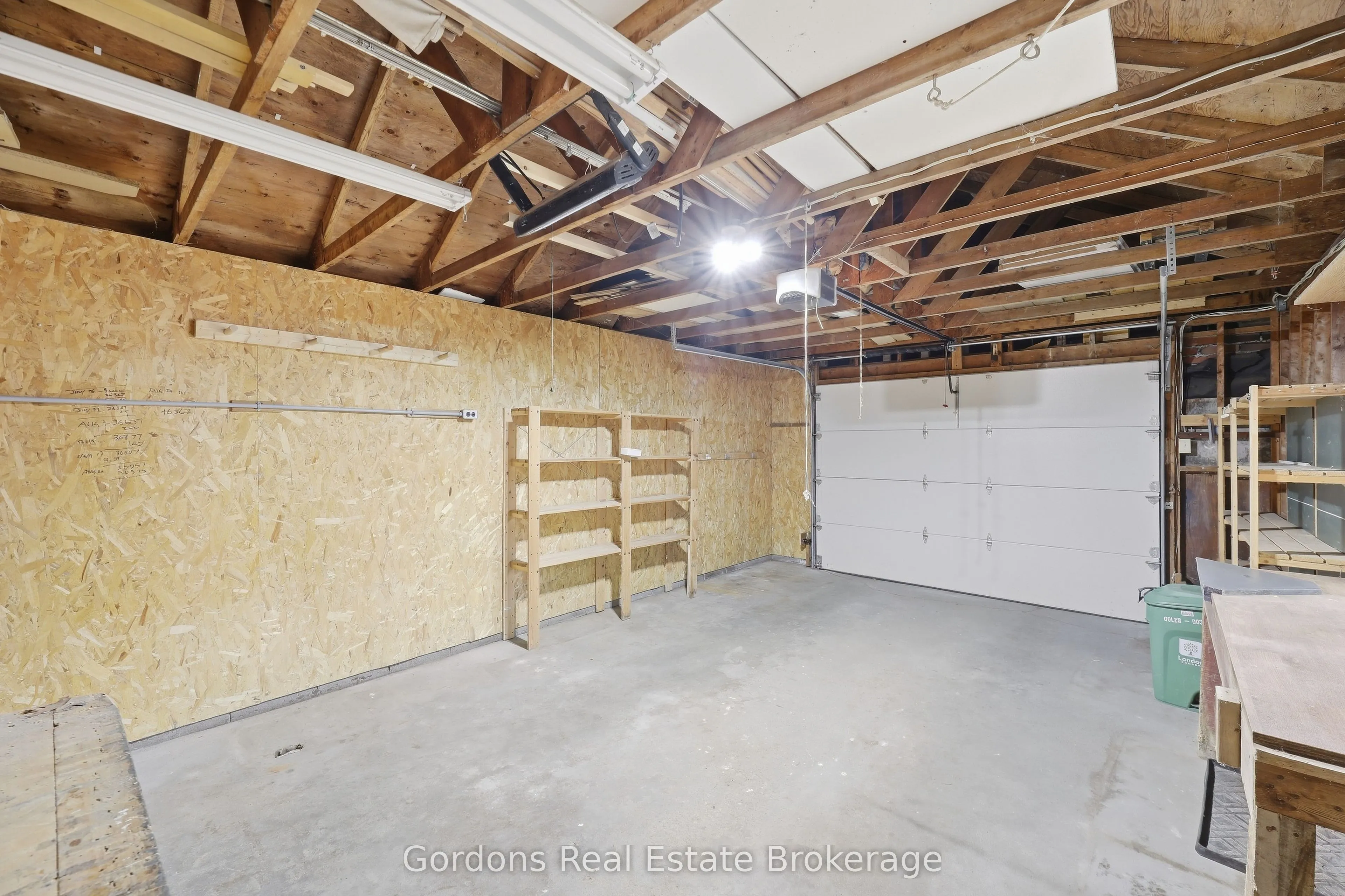 369 Hyde Park Road