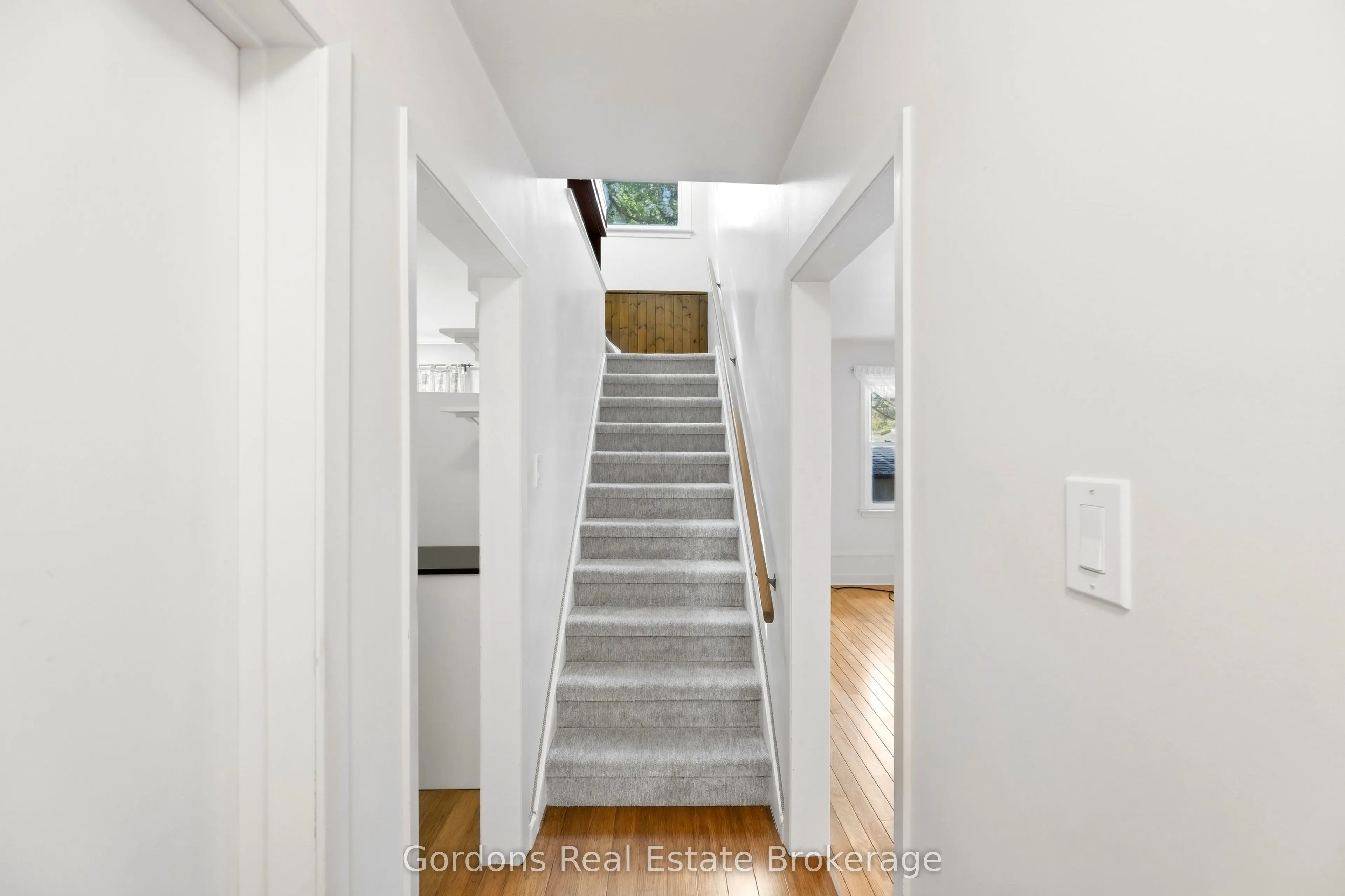 369 Hyde Park Road