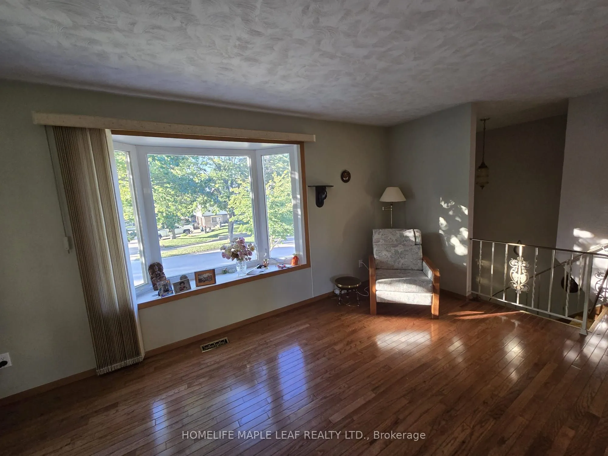 410 Lakeview Drive