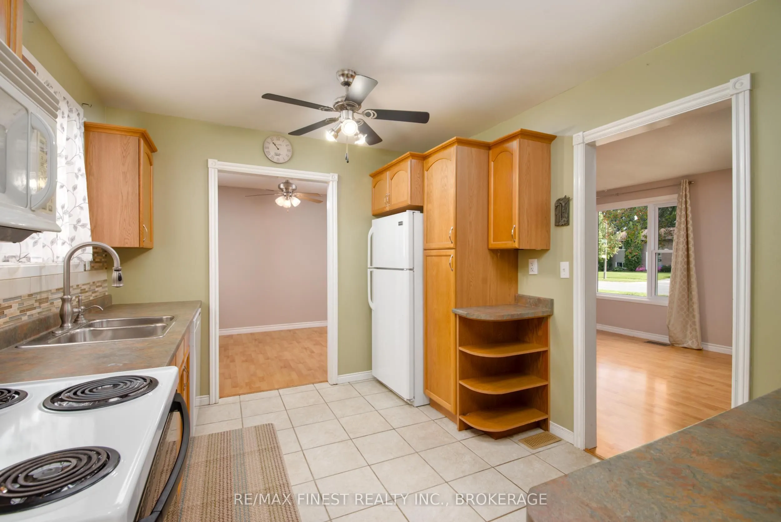 773 Clark Crescent