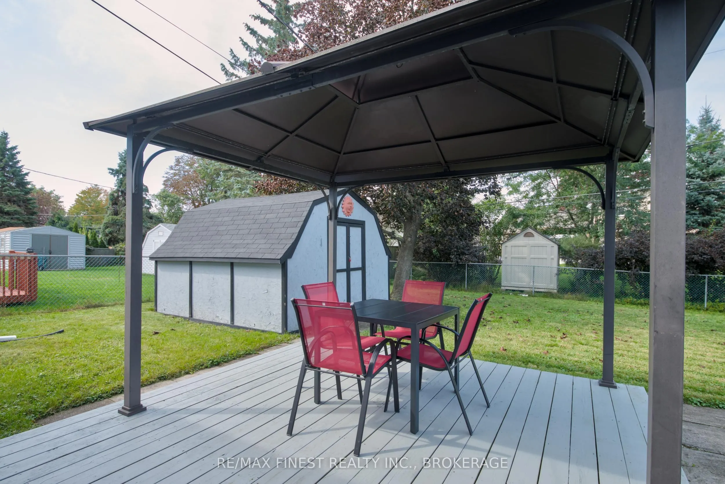 773 Clark Crescent