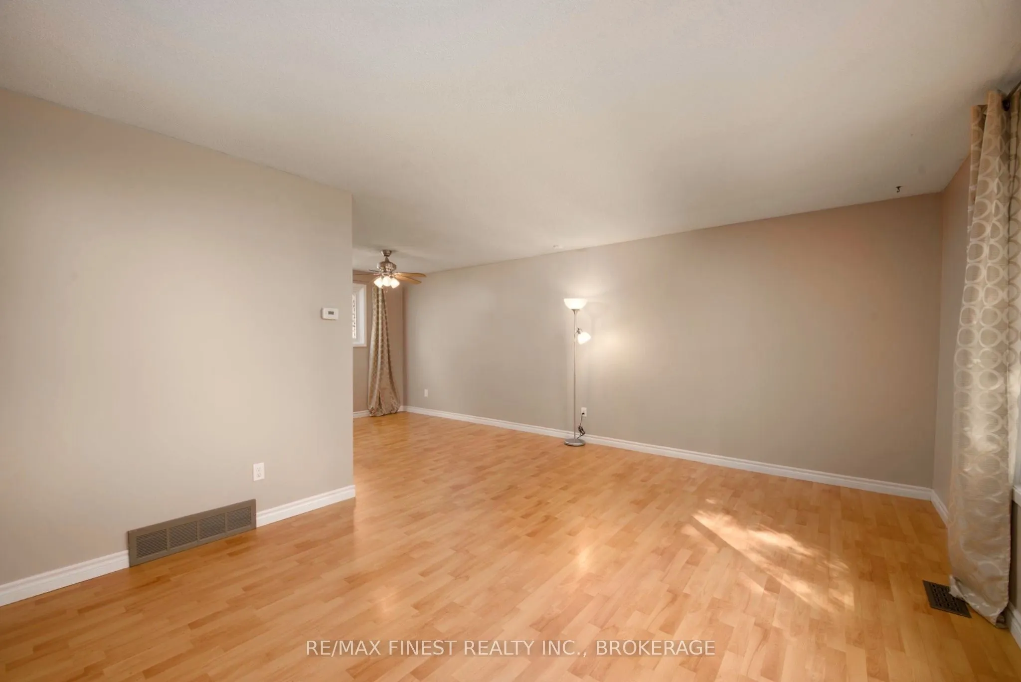 773 Clark Crescent