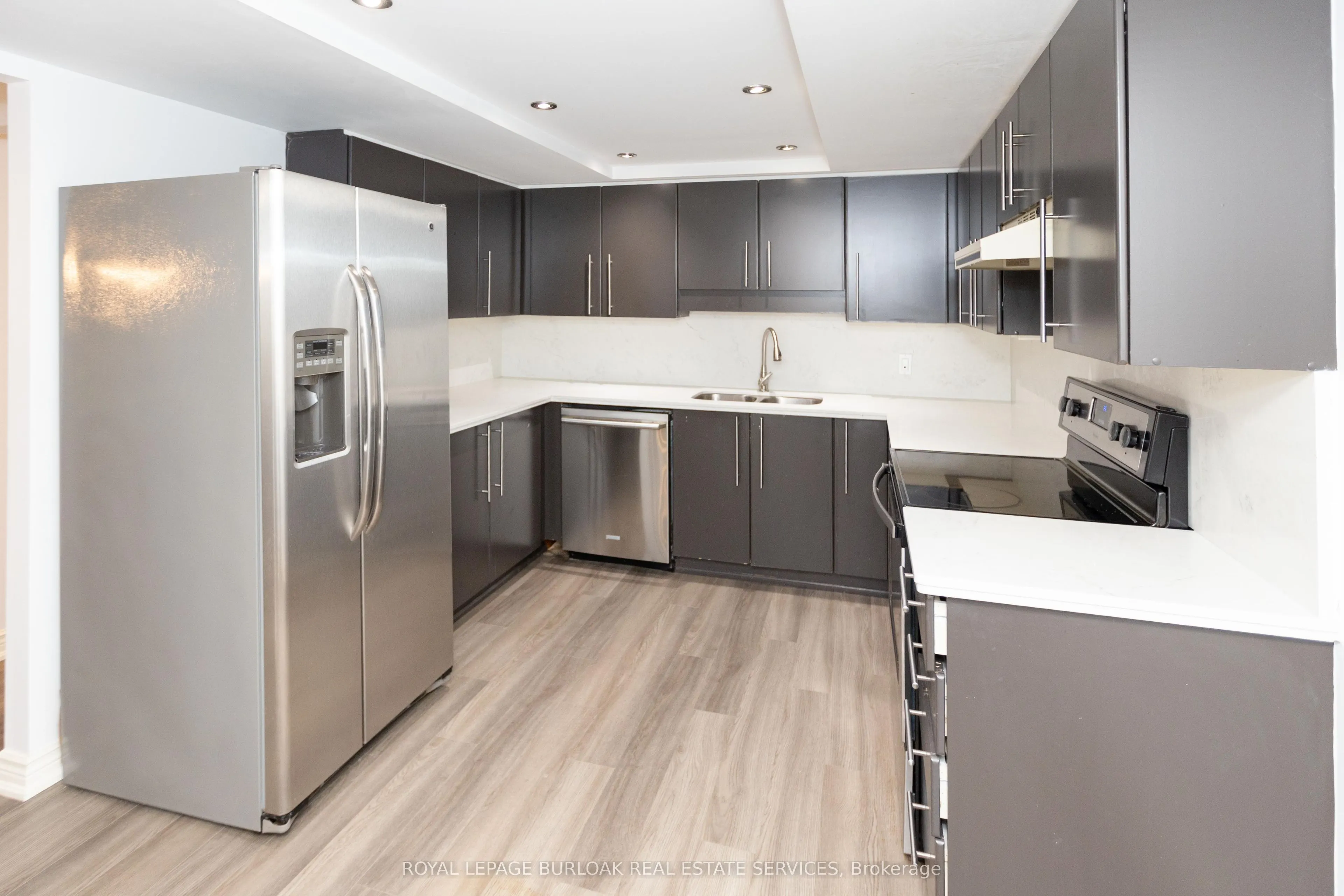 150 Wilson Street W #116