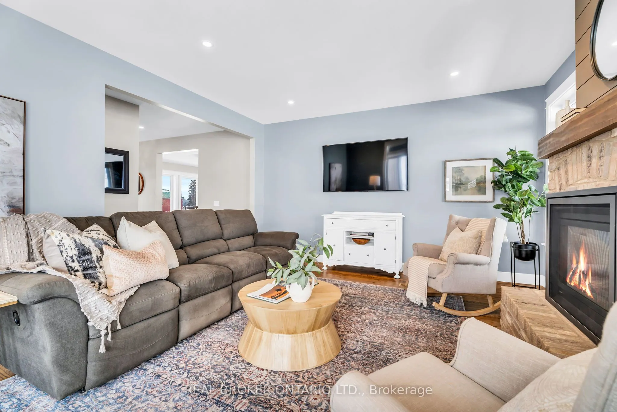 706249 Dufferin County Road 21
