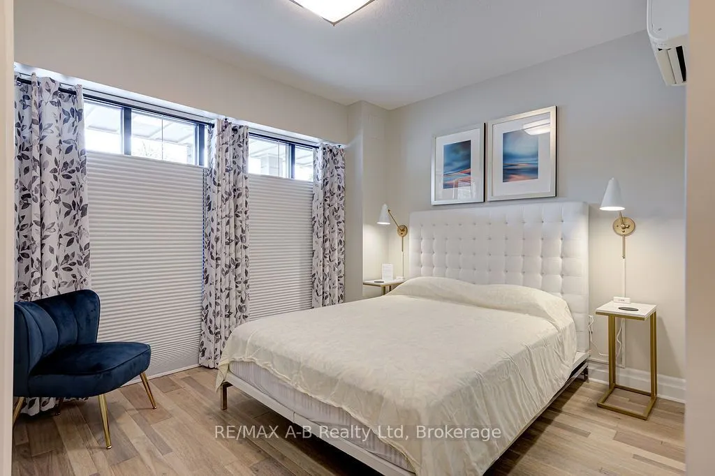 255 John Street N #102