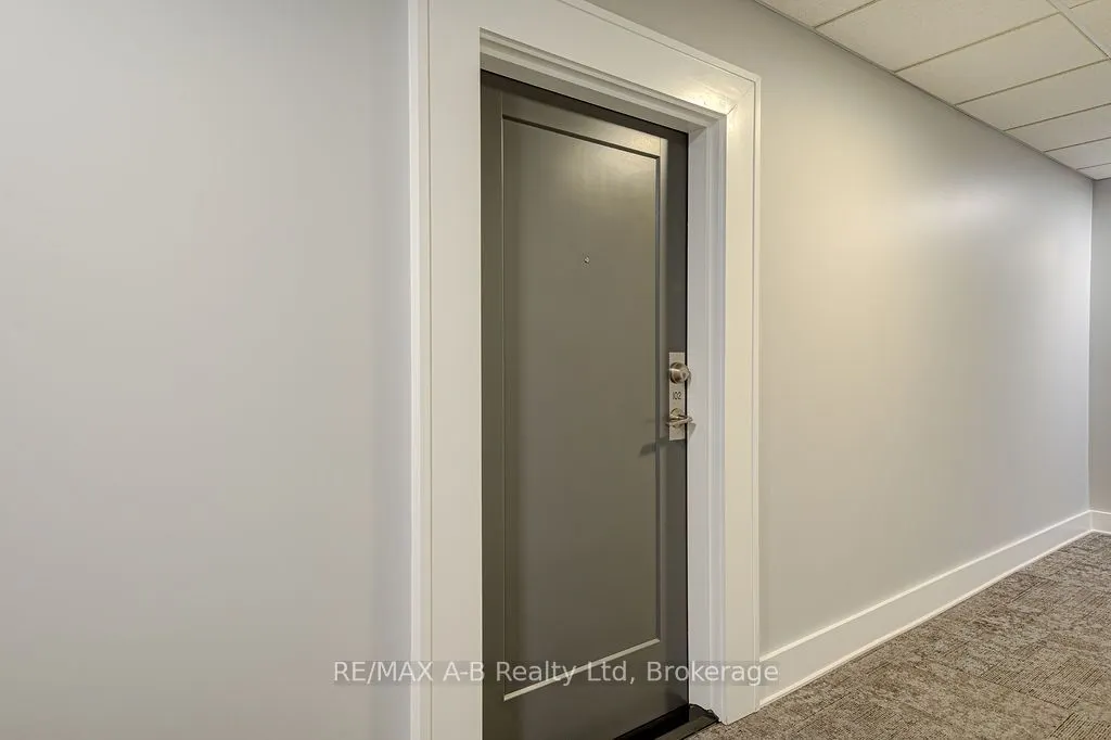 255 John Street N #102
