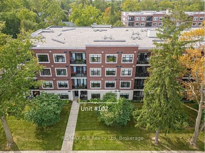 255 John Street N #102