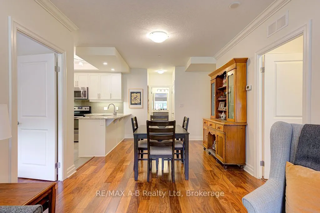 255 John Street N #102