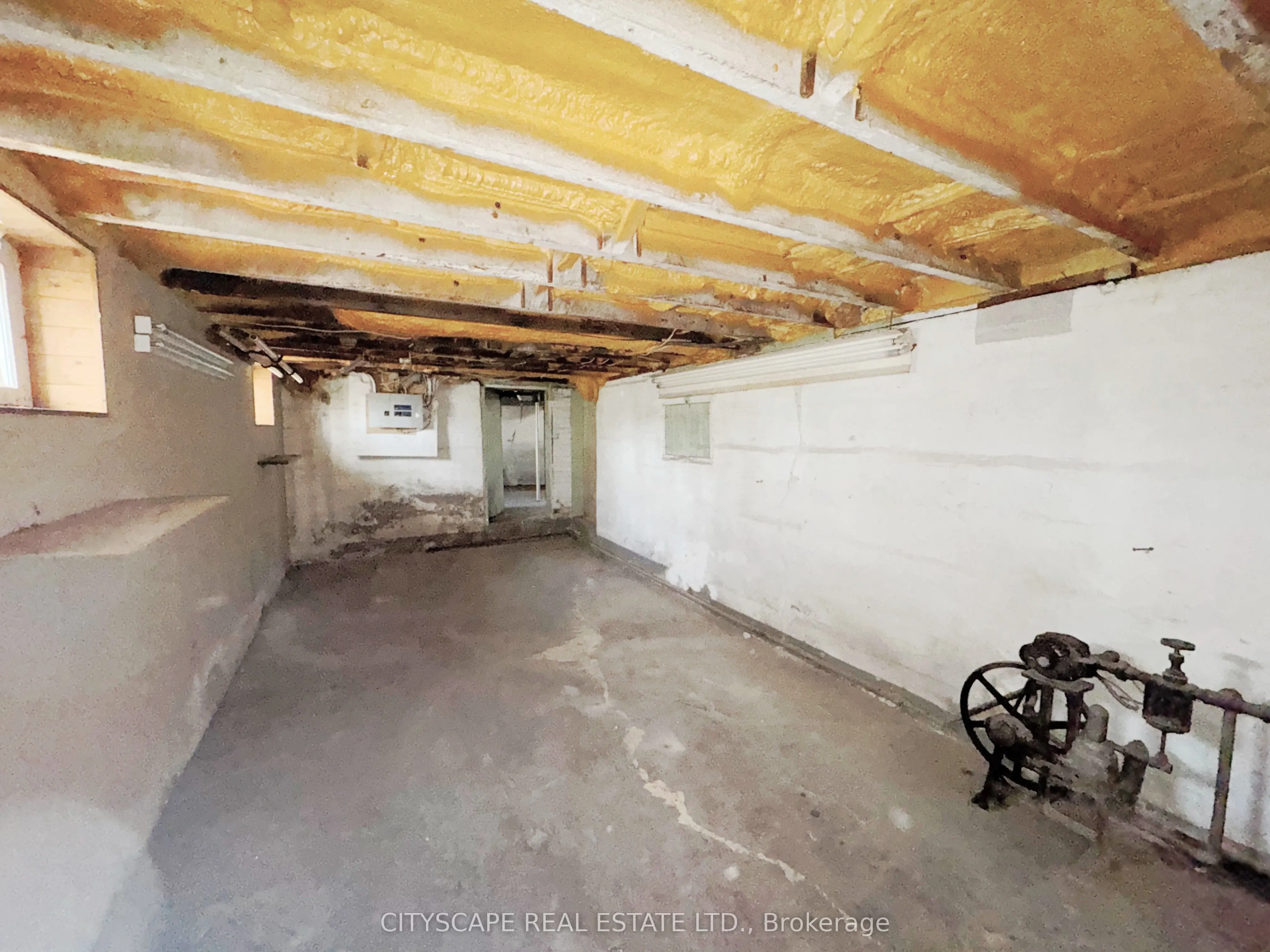 15 Humberstone Avenue