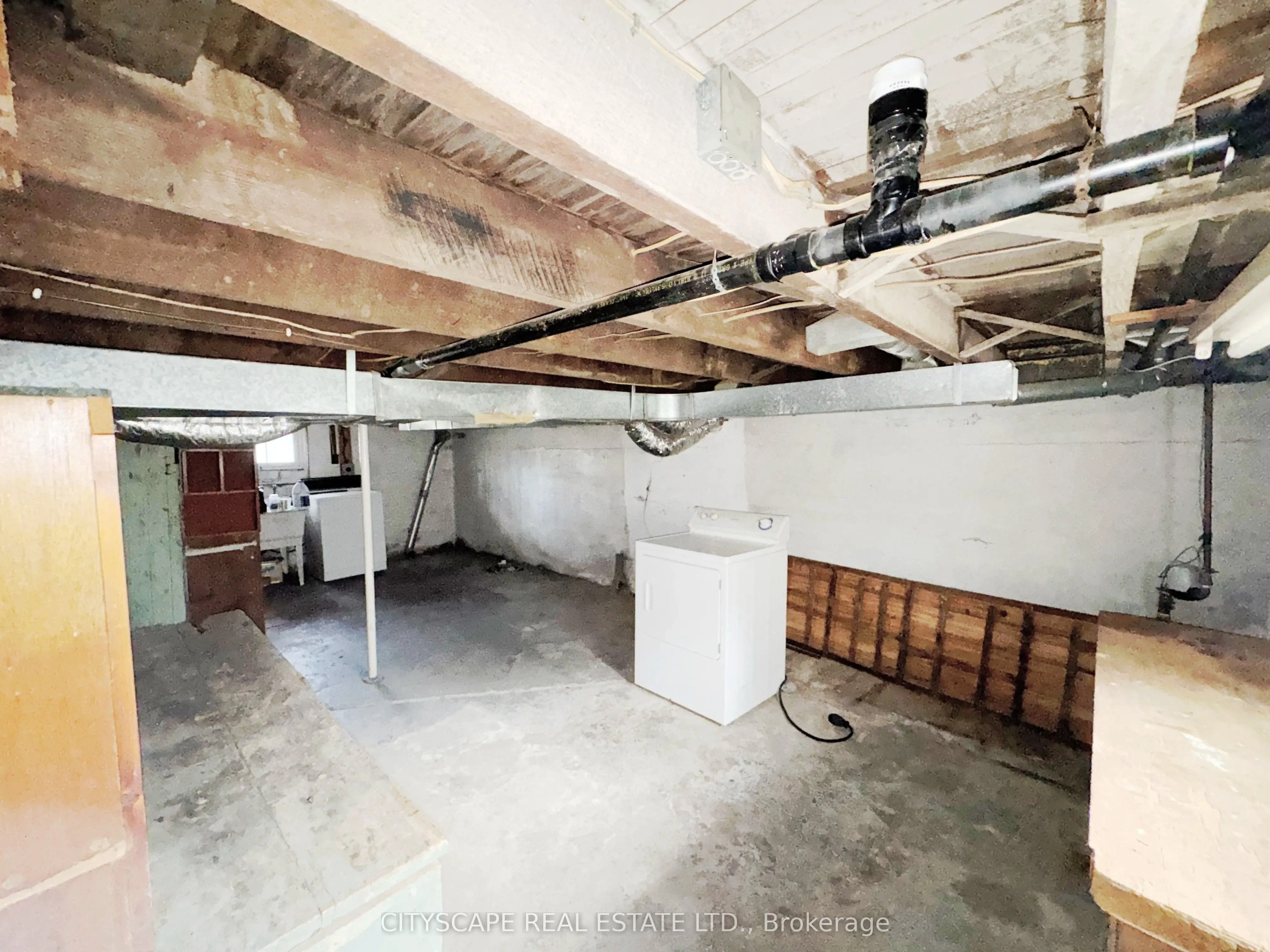 15 Humberstone Avenue