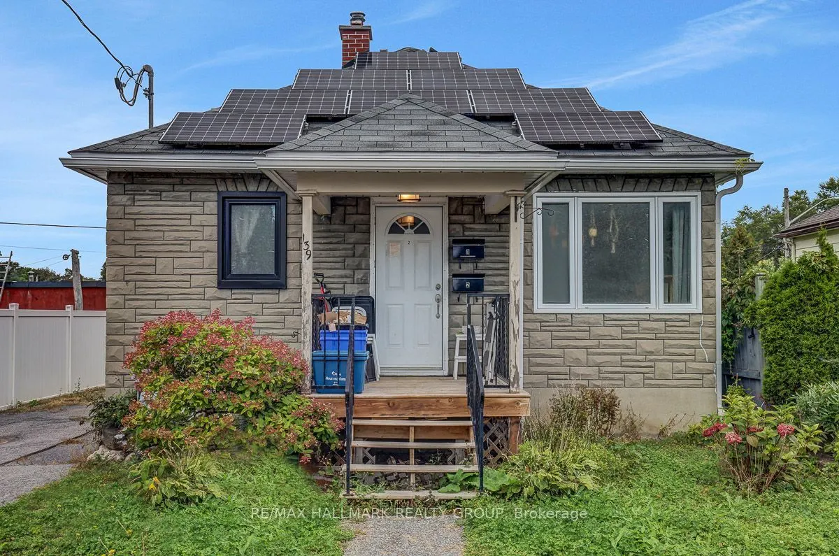 139 CARILLON Street #1