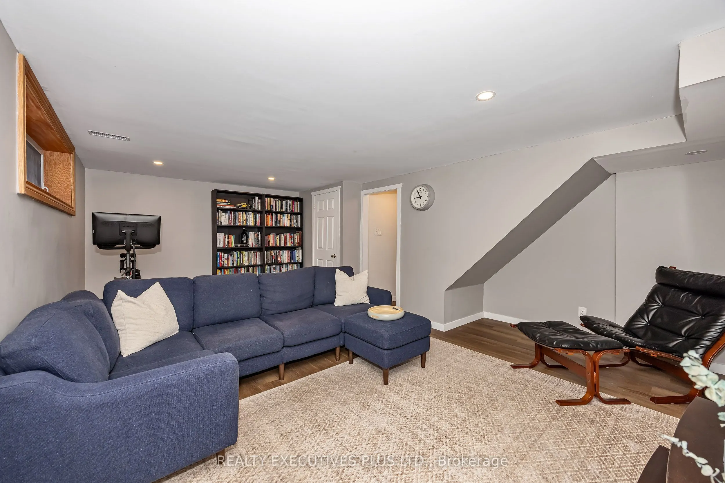 1533 Payette Drive