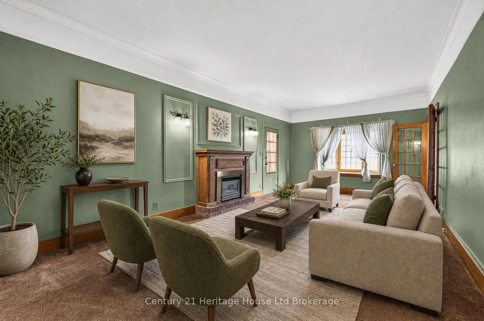 143 Charles Street E