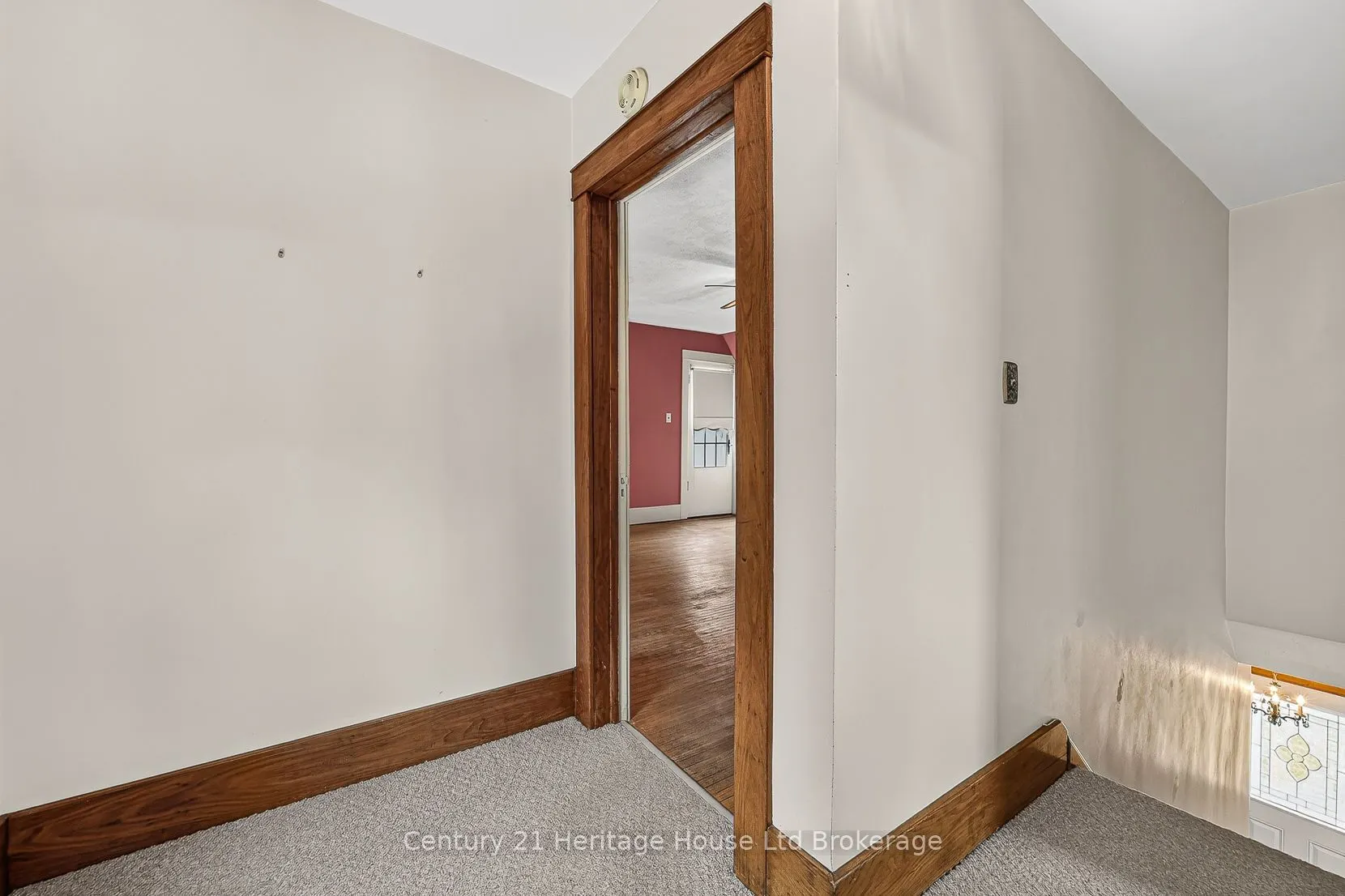 143 Charles Street E