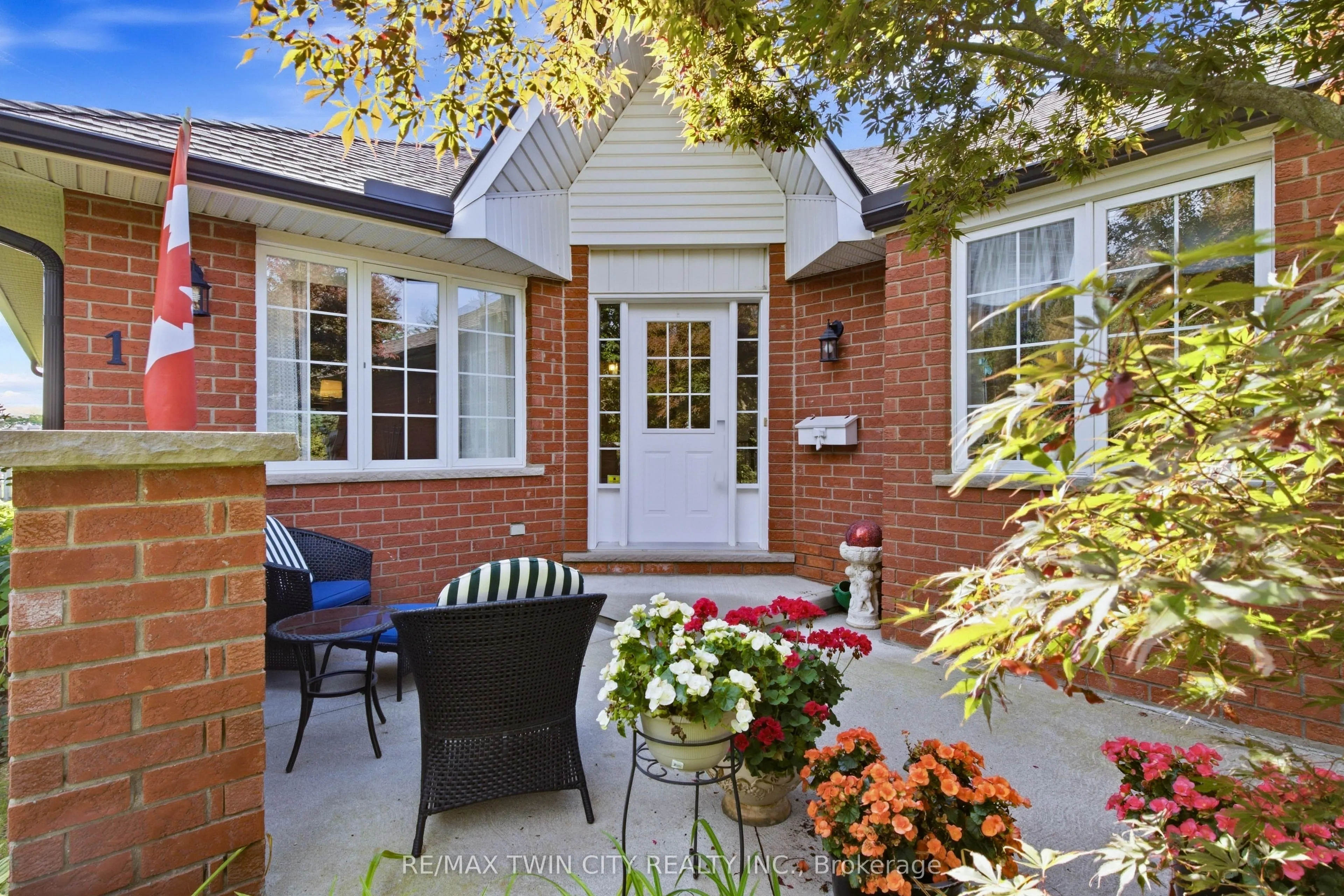10 Isherwood Avenue #1