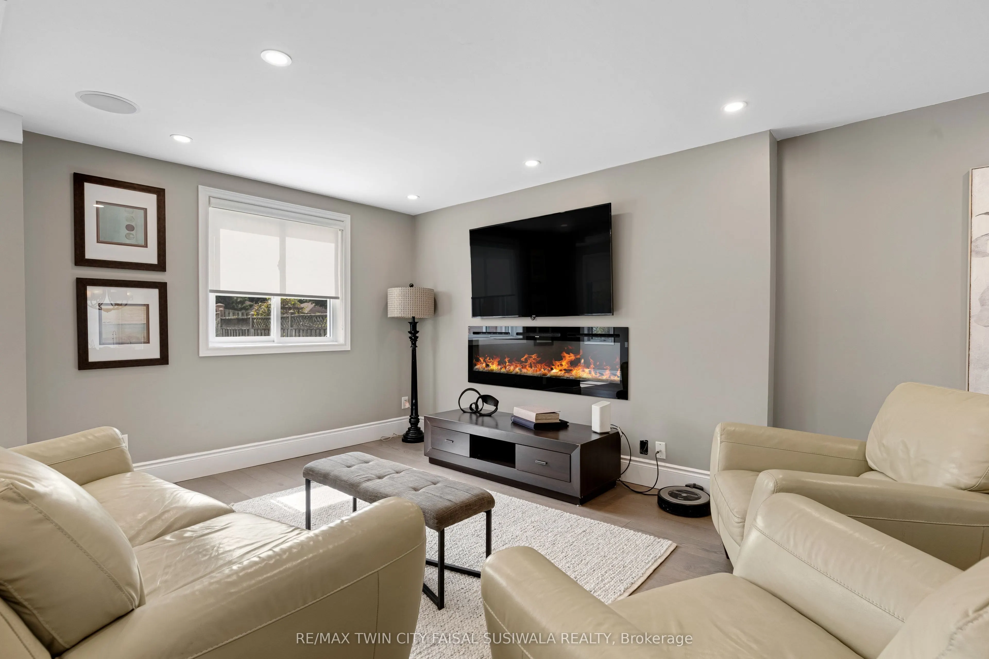 51 Bayne Crescent