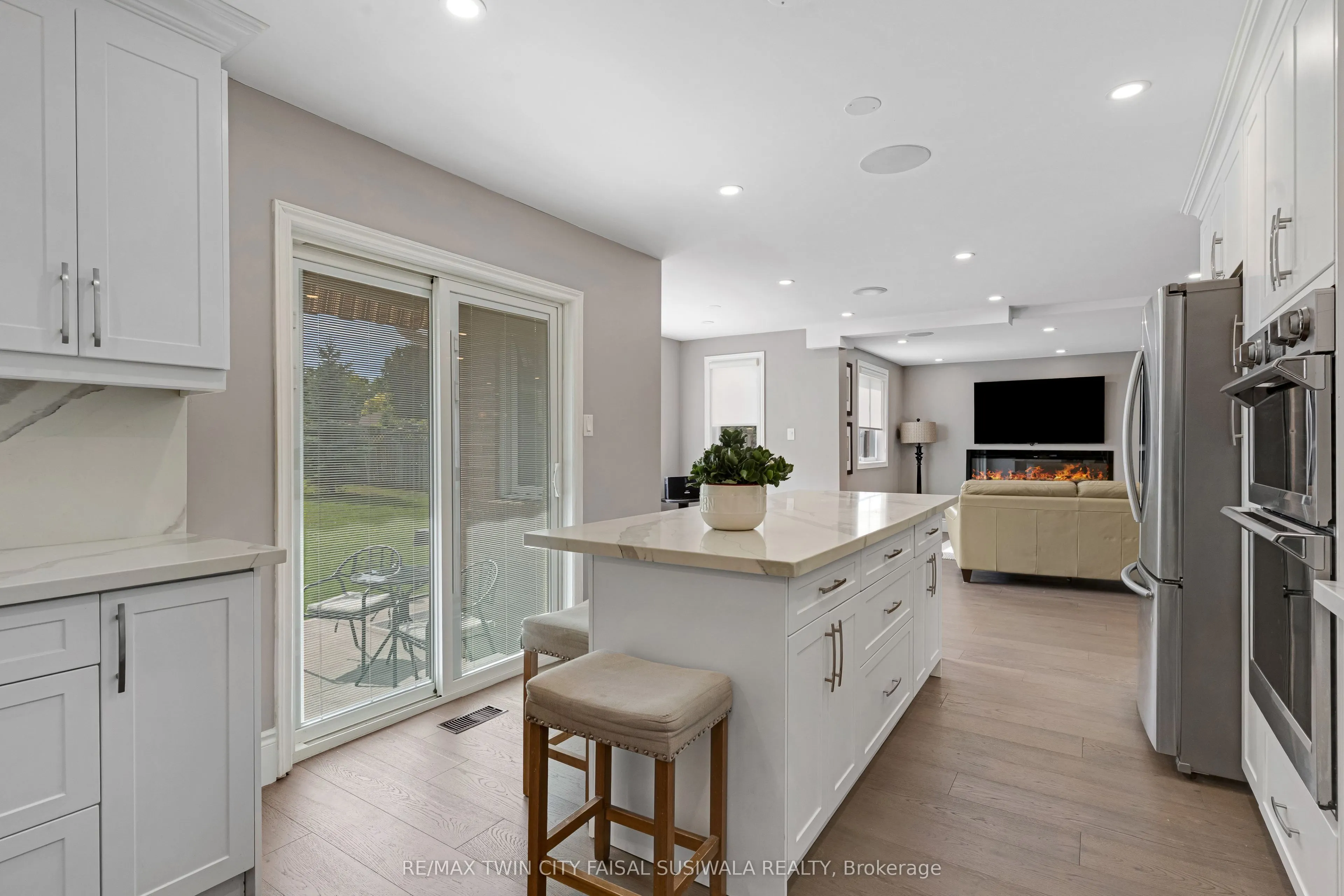 51 Bayne Crescent